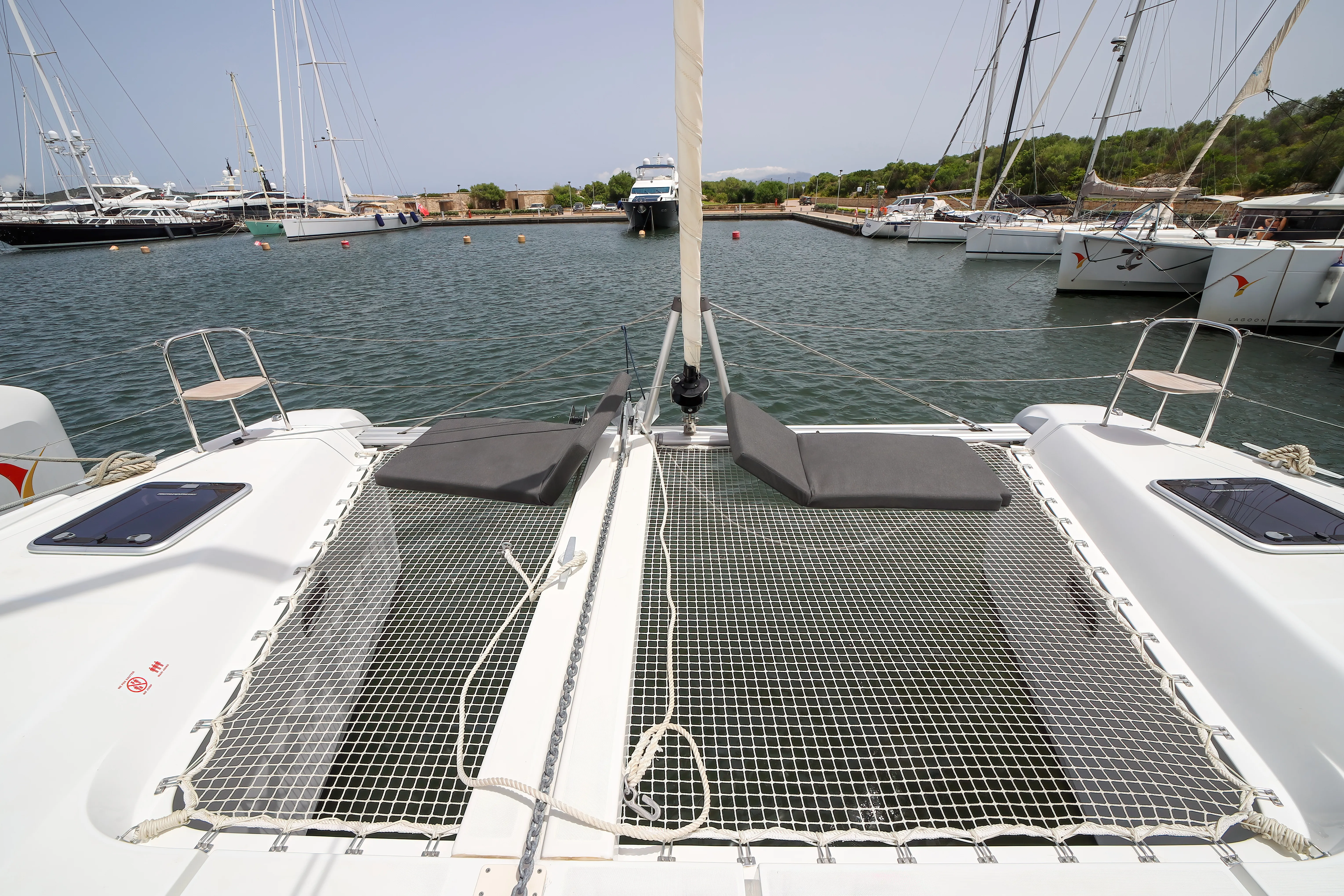 Lagoon 42 Panella - Premium line — фотография яхты 13