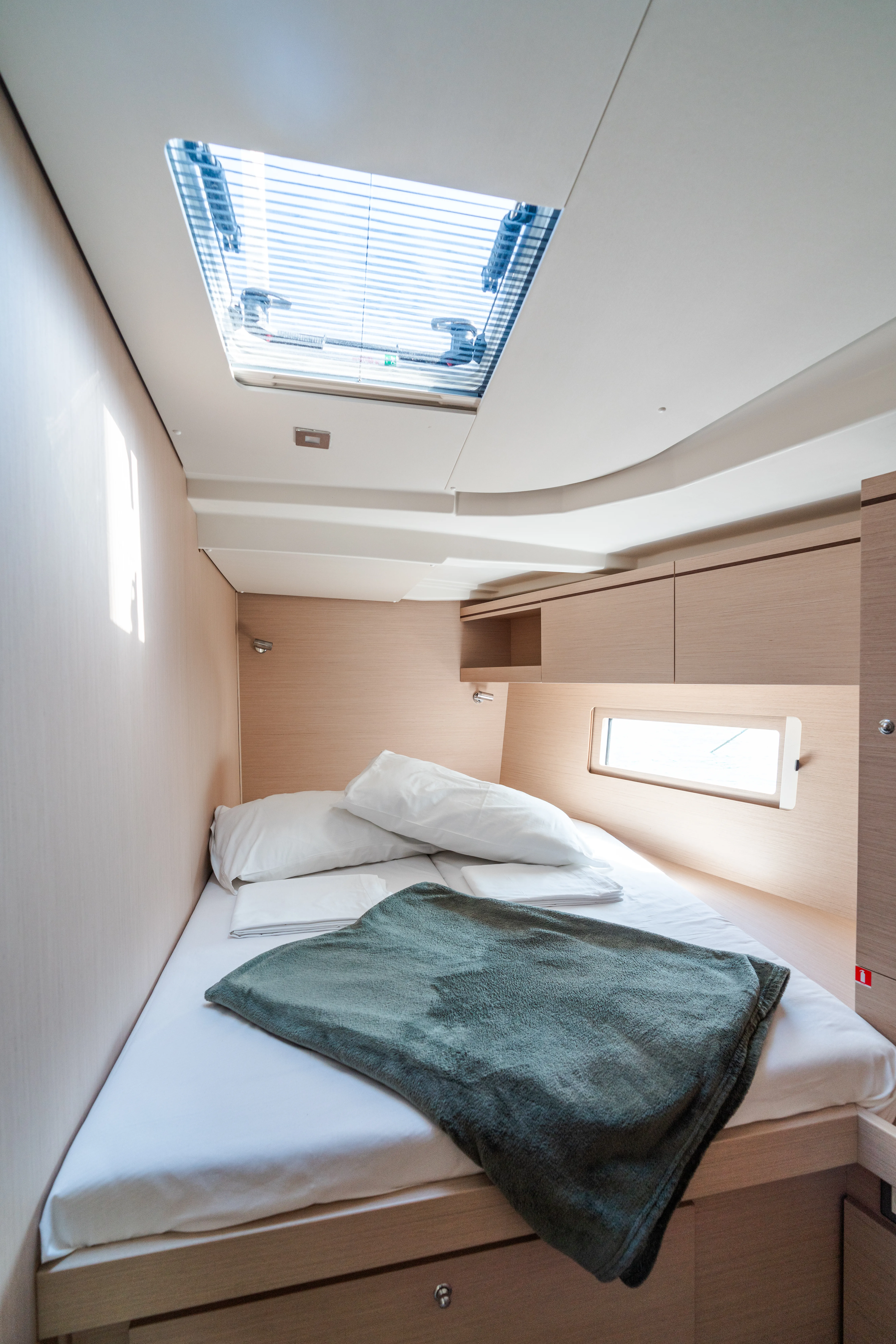 Oceanis 51.1 Anfitrite - Comfort line — yacht photo 2