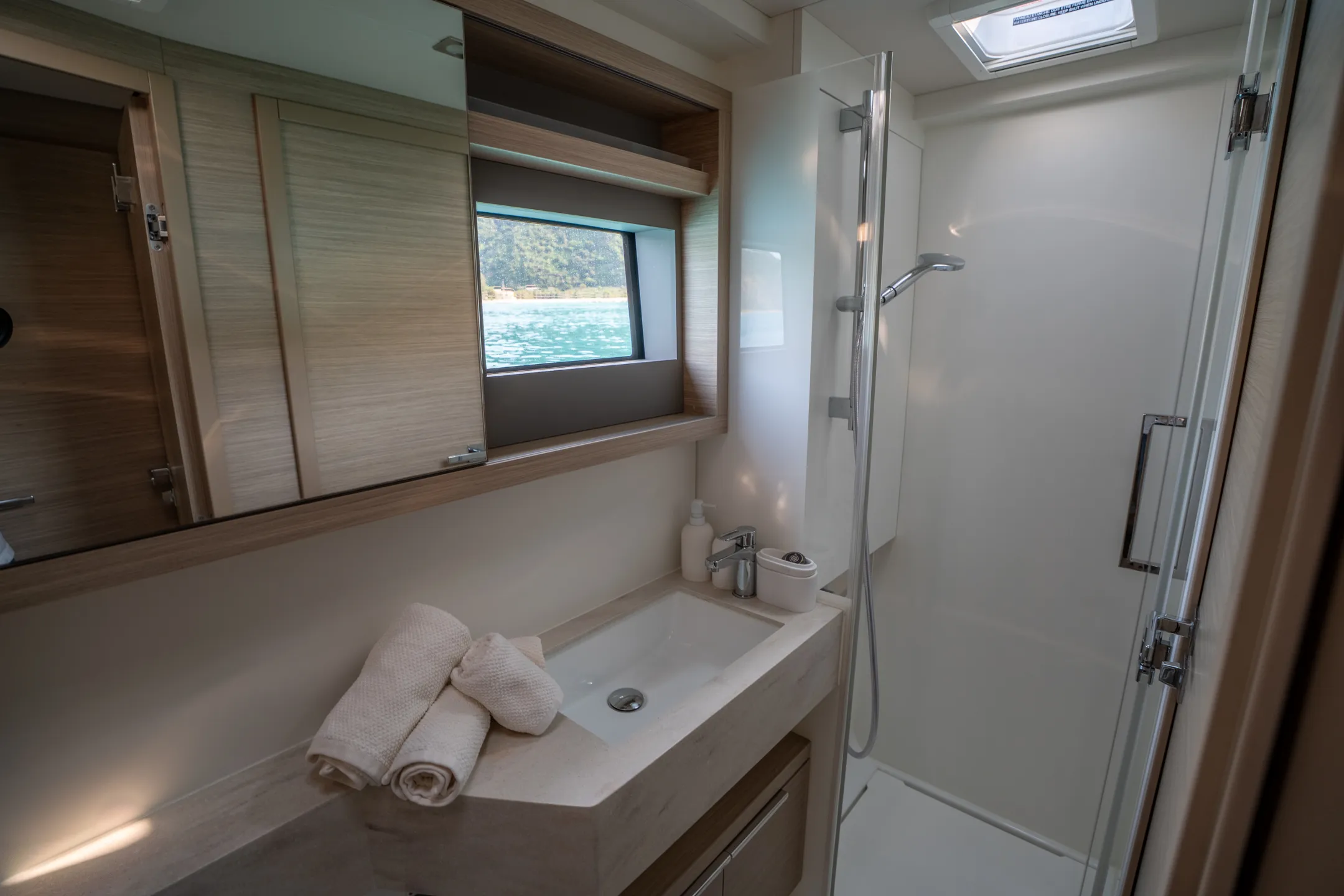 Lagoon 51 Paco - Premium line — yacht photo 5