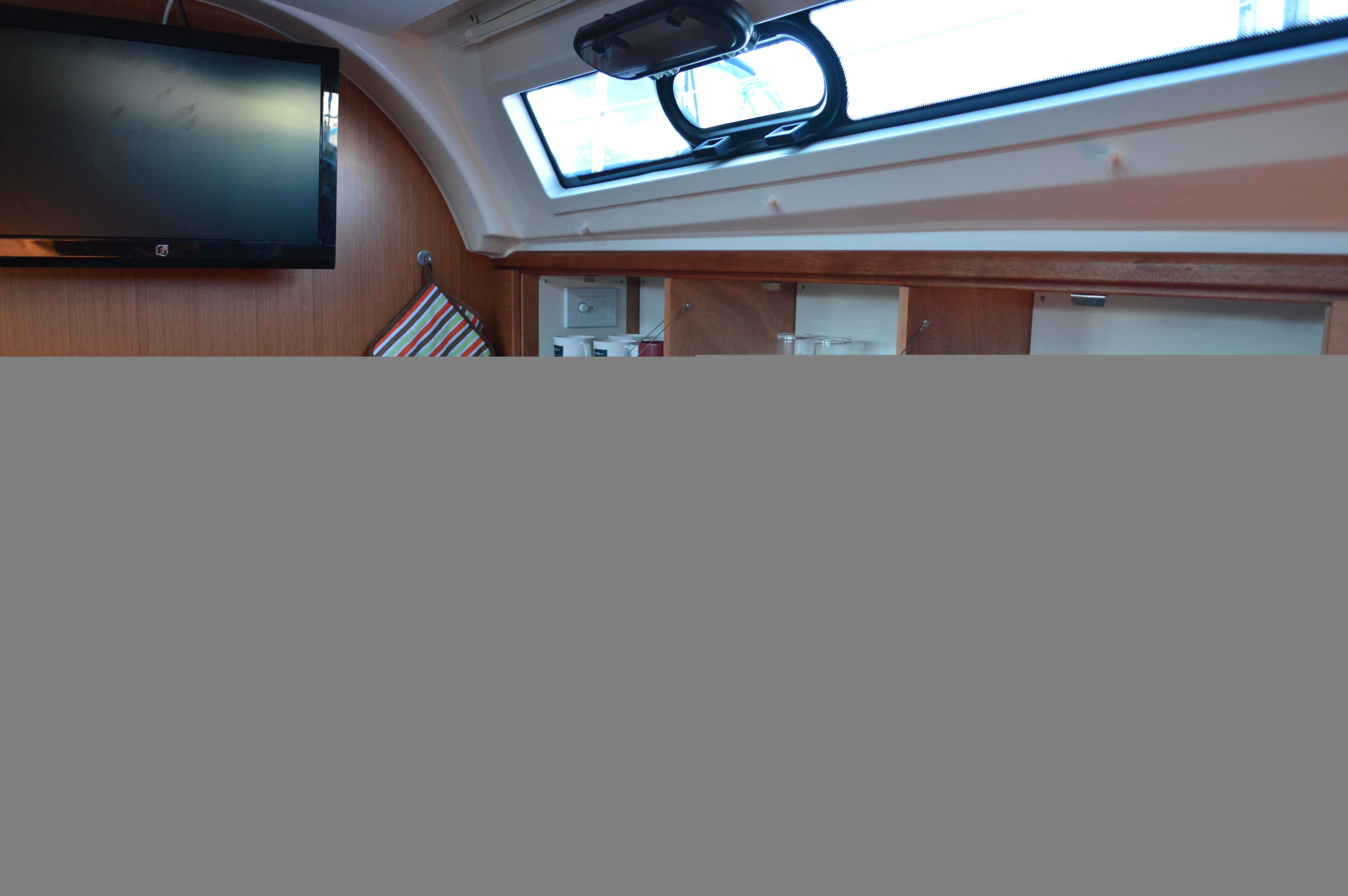 Bavaria Cruiser 41 Dionysis — jahtikuva 2