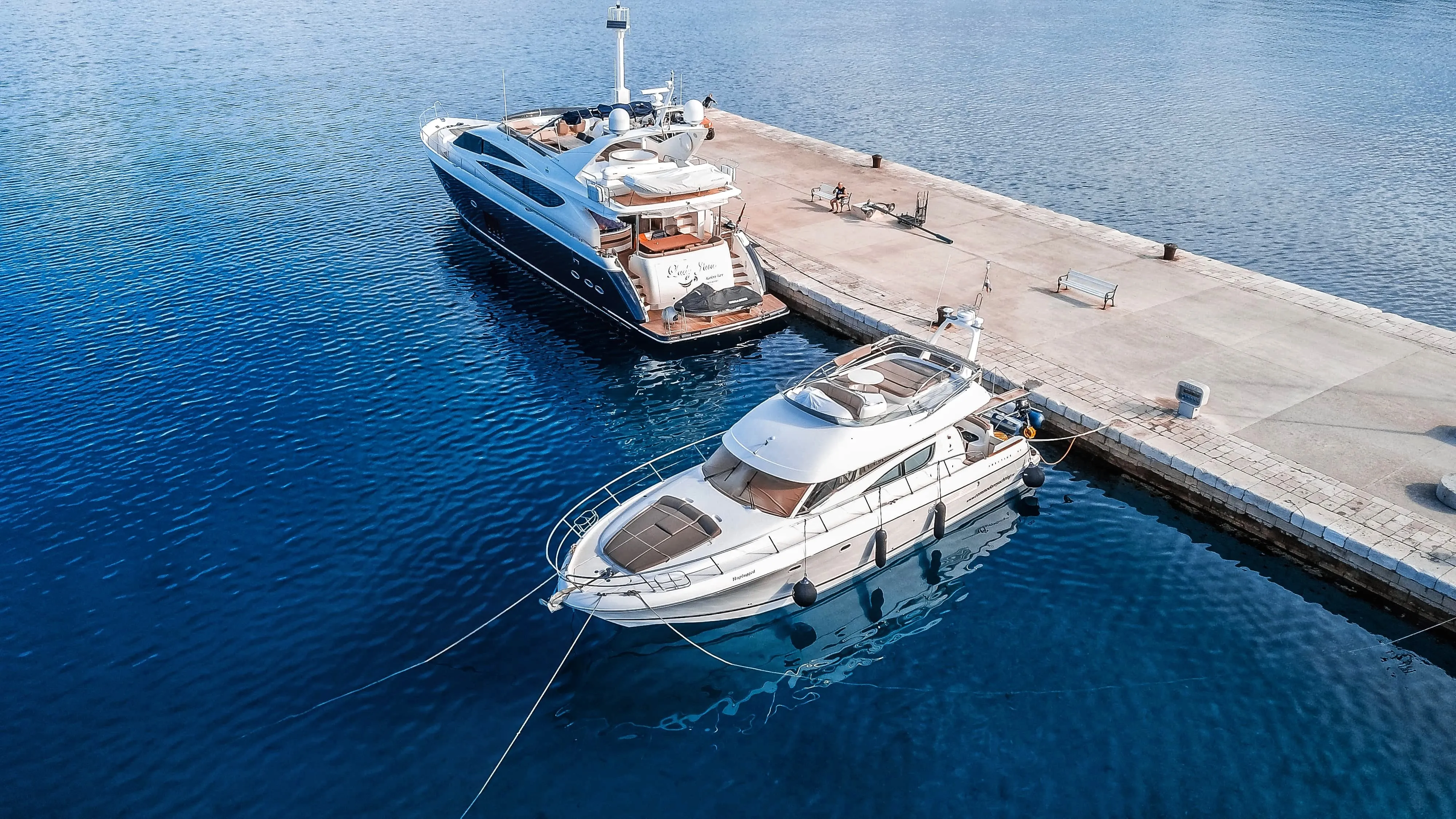 Prestige 46 Fly UNPLUGGED — yacht photo 8
