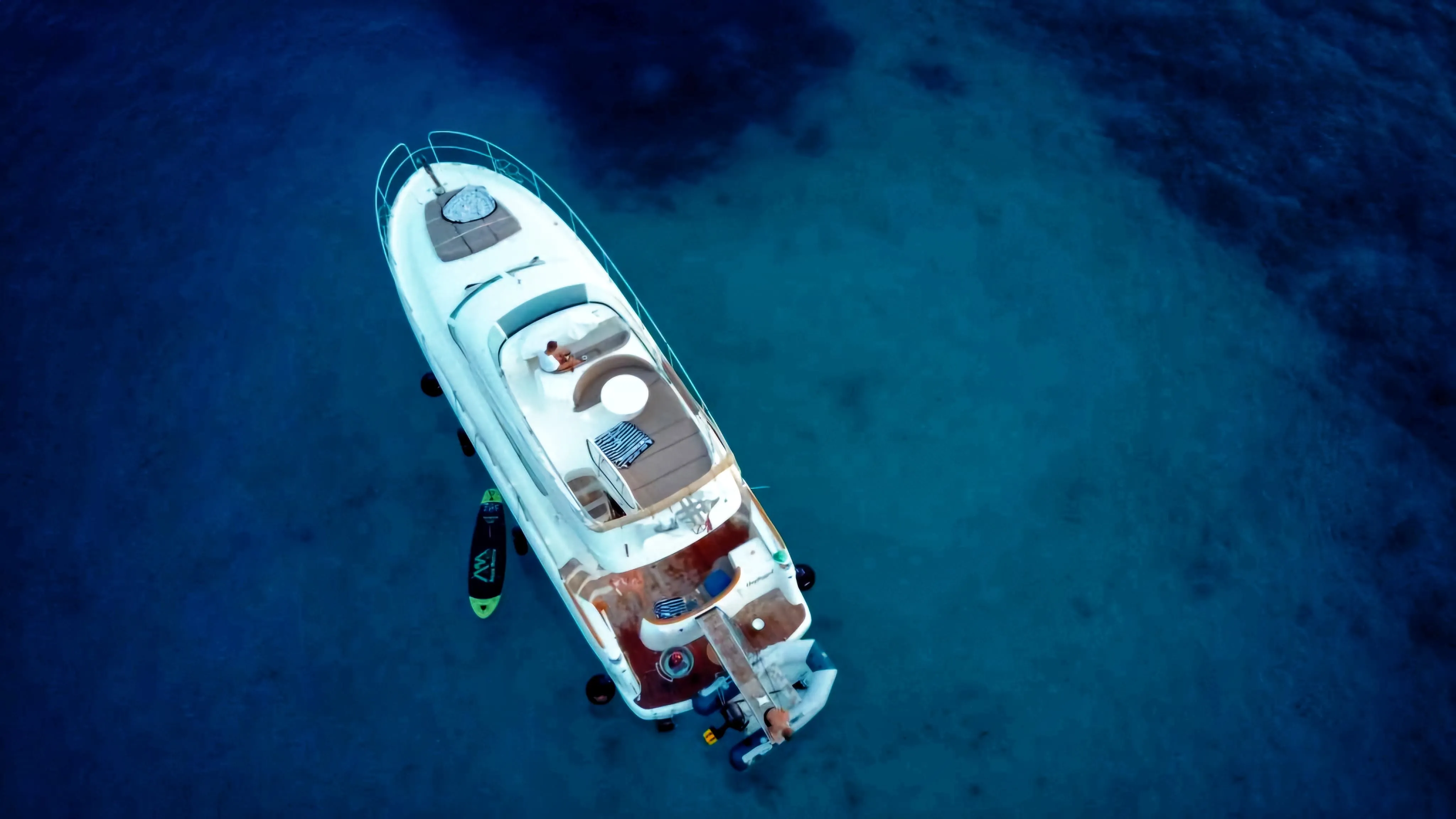 Prestige 46 Fly UNPLUGGED — yacht photo 15