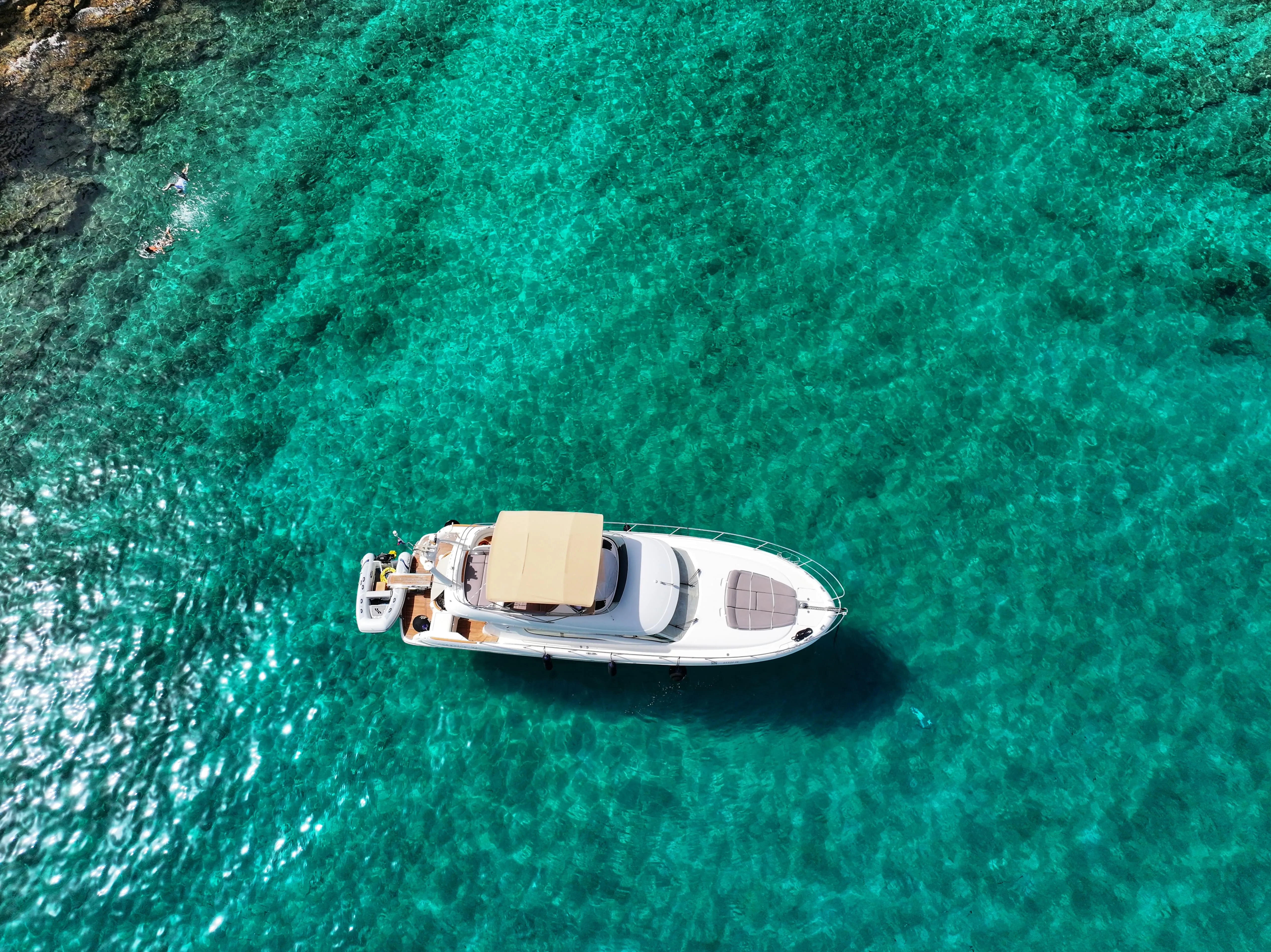 Prestige 46 Fly UNPLUGGED — yacht photo 3
