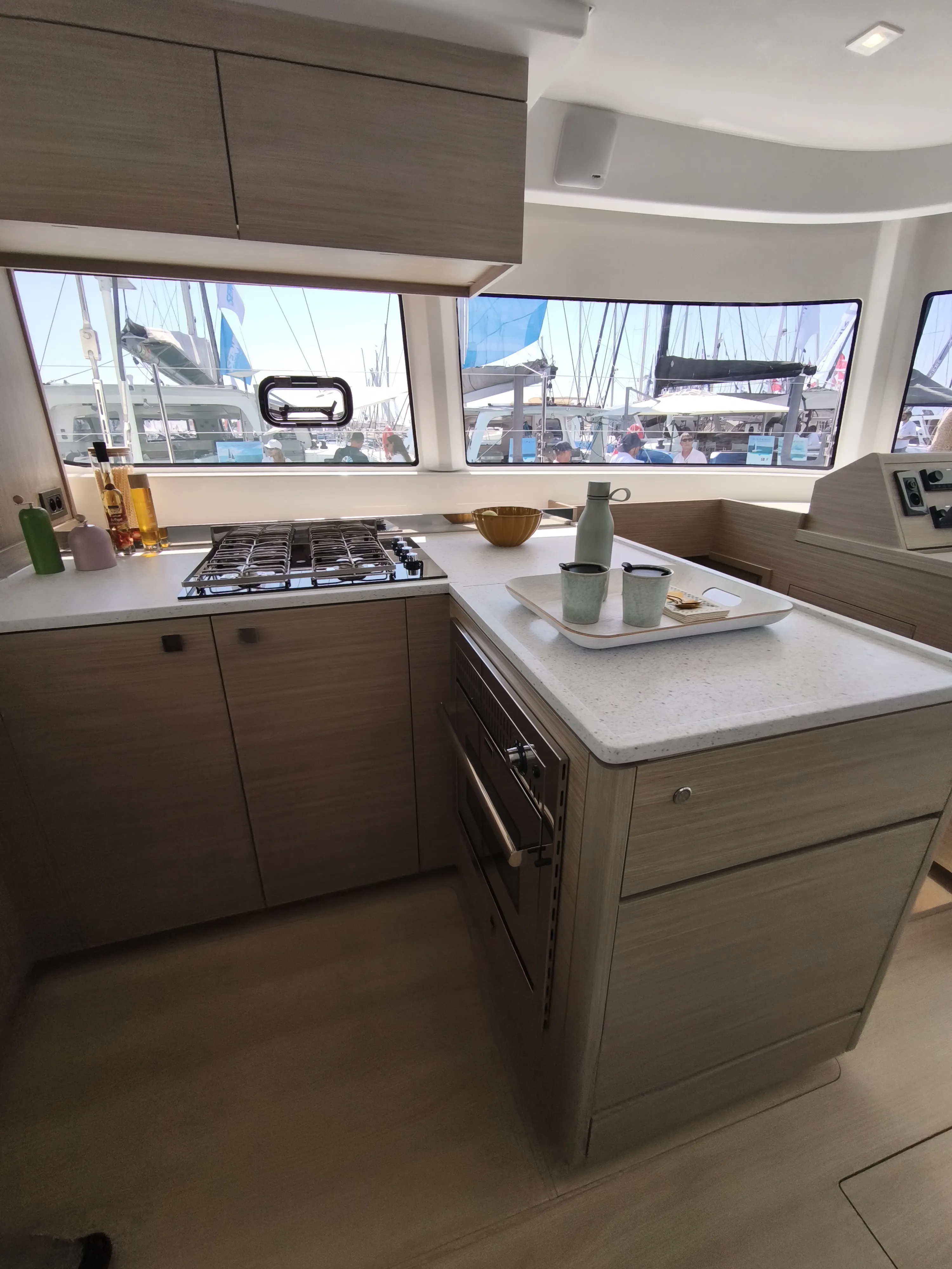 Lagoon 47 TBA — foto dello yacht n. 11