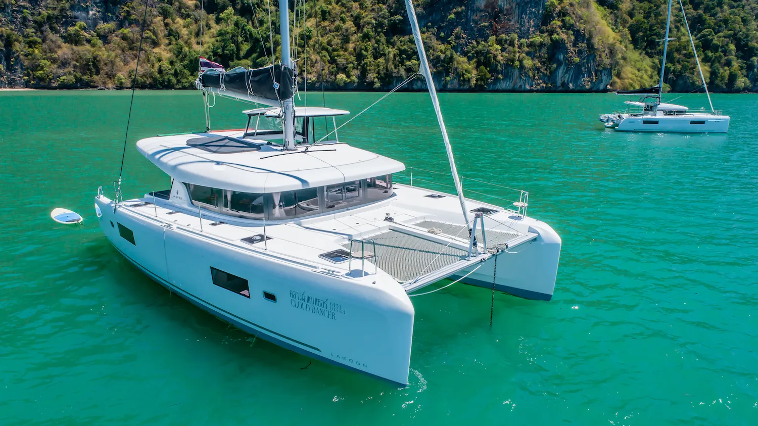 Lagoon 42 Cloud Dancer — fotografia jachty 2