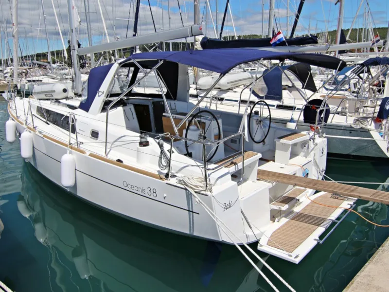 Oceanis 38.1 AURA — foto dello yacht n. 7
