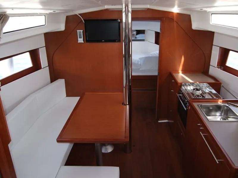 Oceanis 38.1 AURA — foto dello yacht n. 4