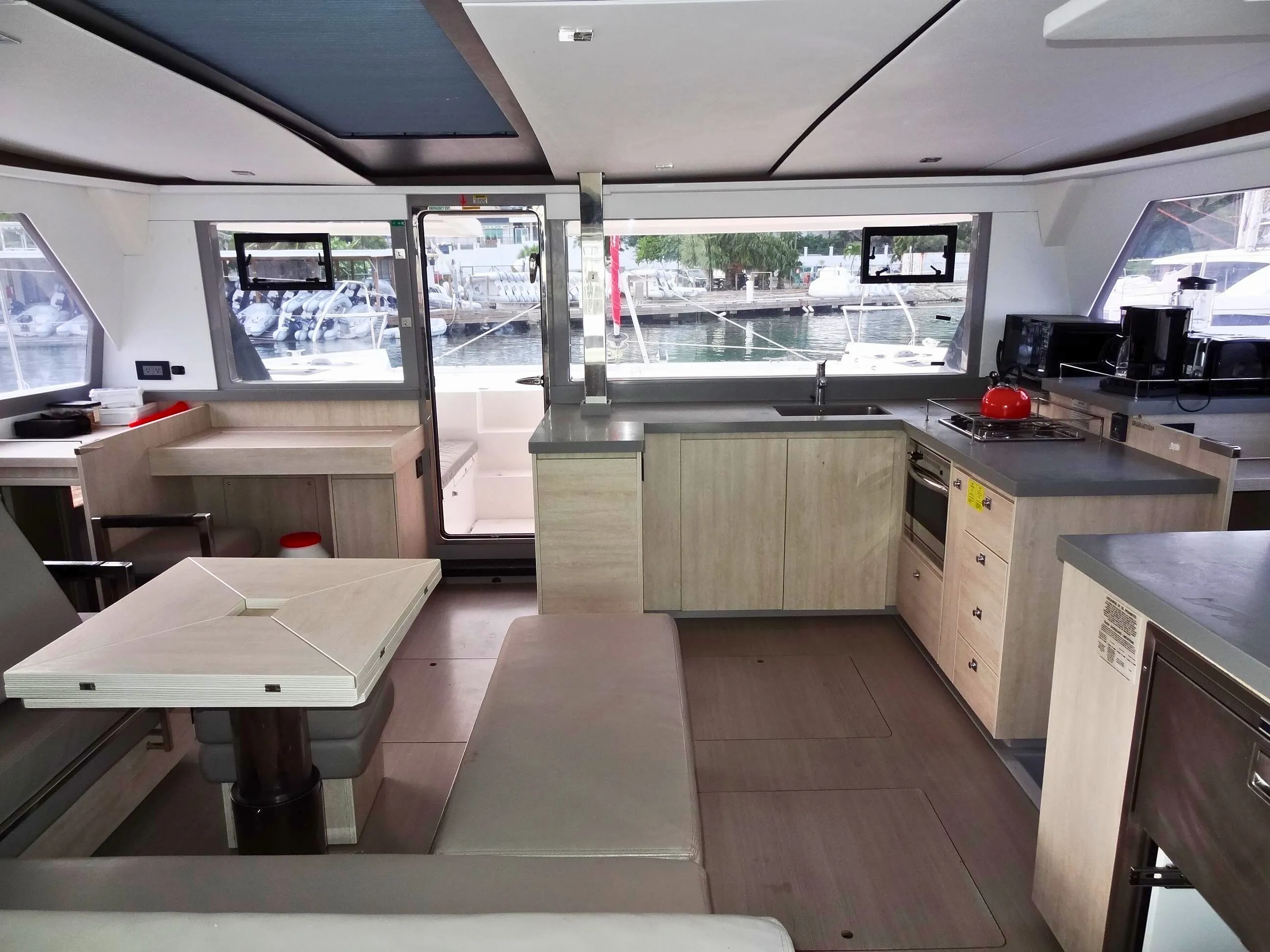 Leopard 45 Salty Kiss — foto dello yacht n. 32