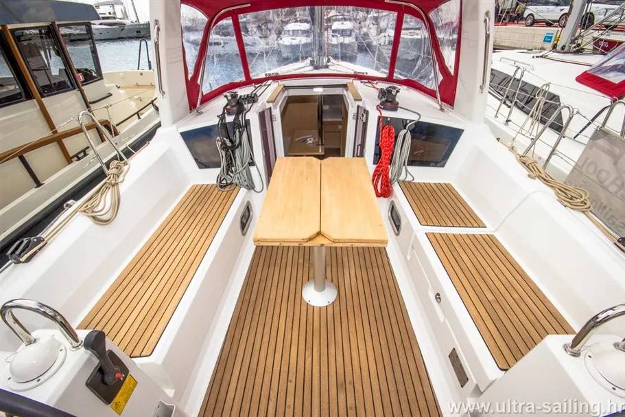 Oceanis 35 GALA — foto dello yacht n. 2