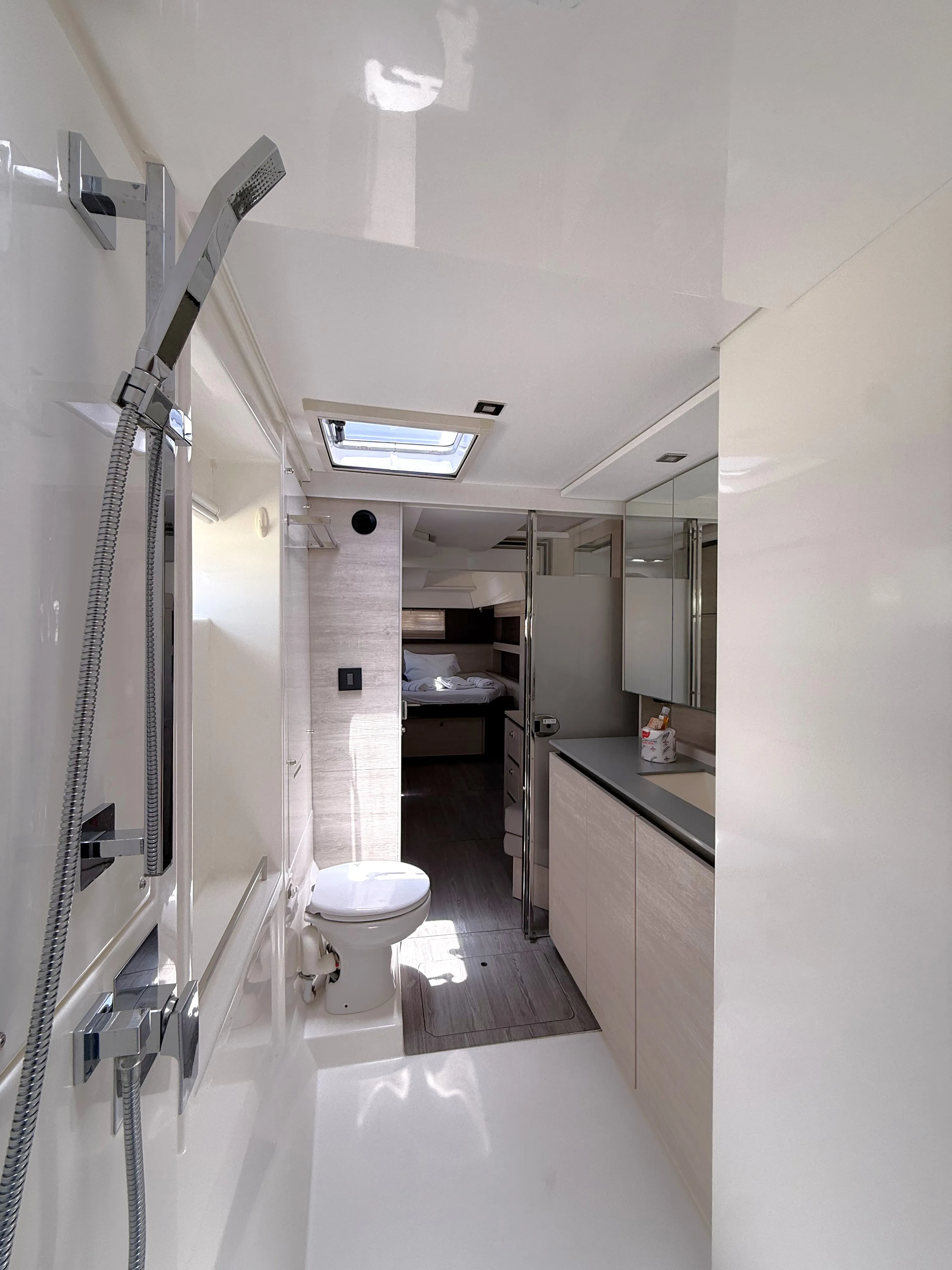 Moorings 5000 Diamond Girl — fotografia jachty 34