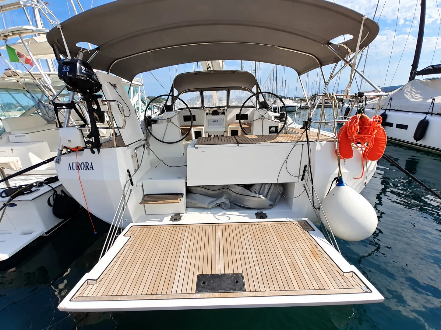 Bavaria 45 Aurora — Yachtfoto 1