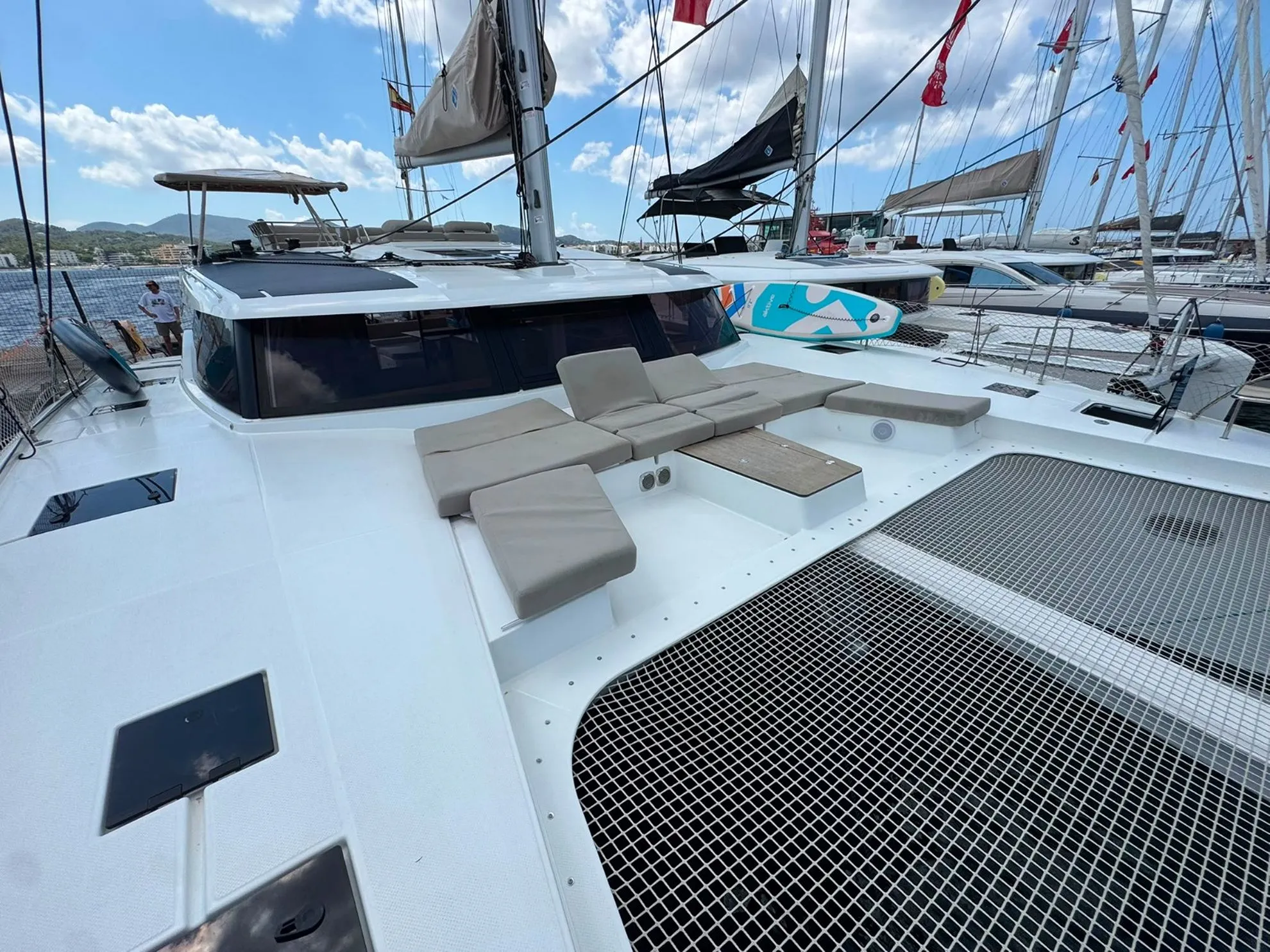 Aura 51 Pacifico — снимка на яхтата 2