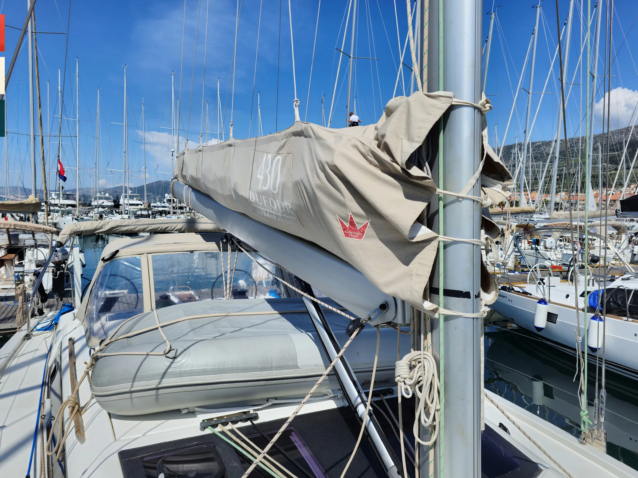 Dufour 430 Vivo — фотография яхты 16