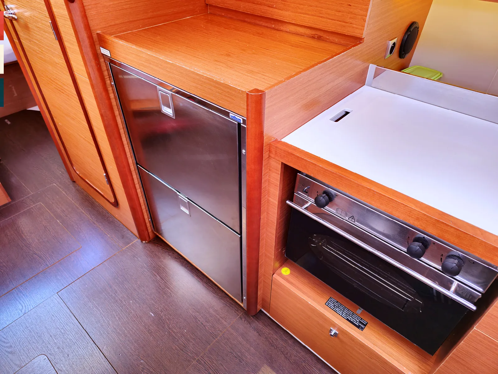 Dufour 390 Grand Large Sara — фотография яхты 3