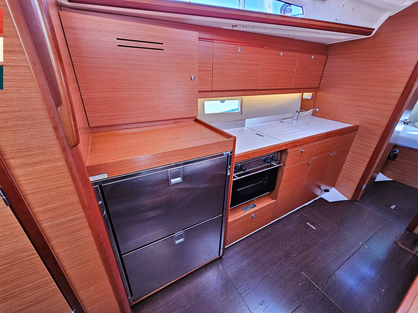 Dufour 390 Grand Large Sara — фотография яхты 6