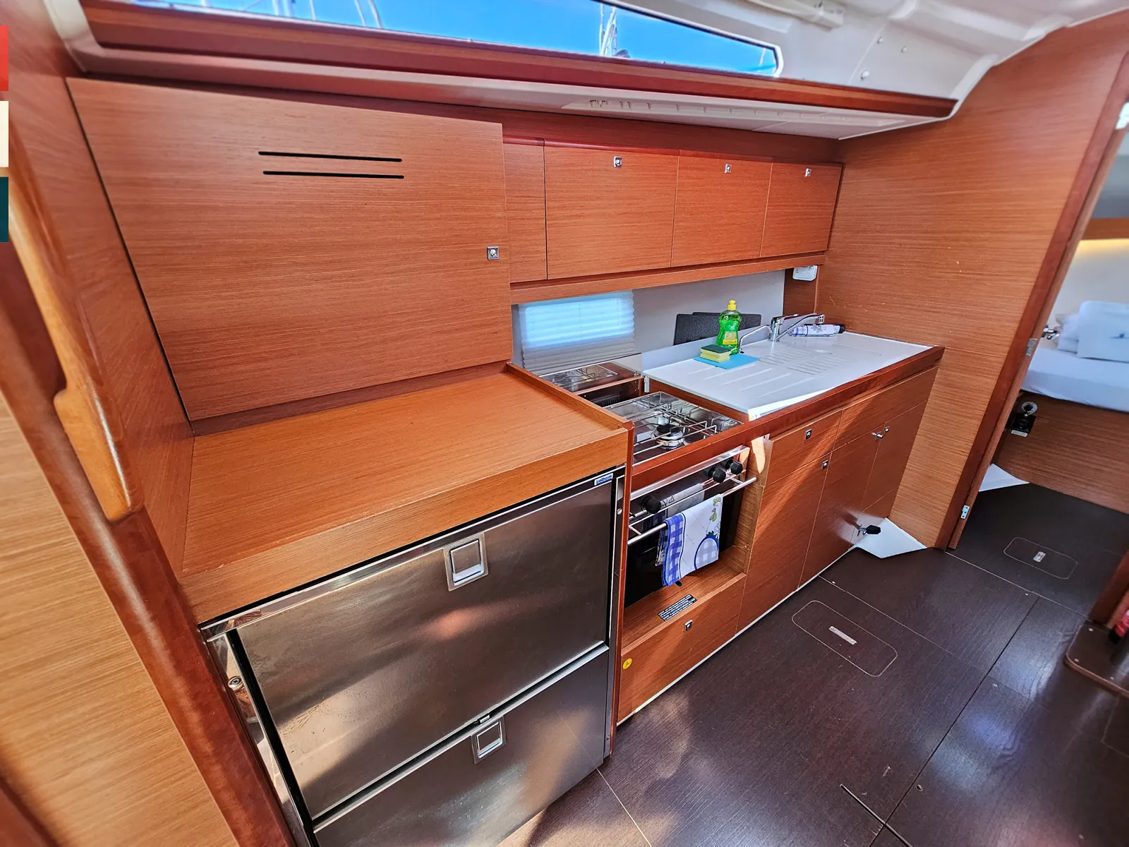 Dufour 390 Grand Large Nika — фотография яхты 27