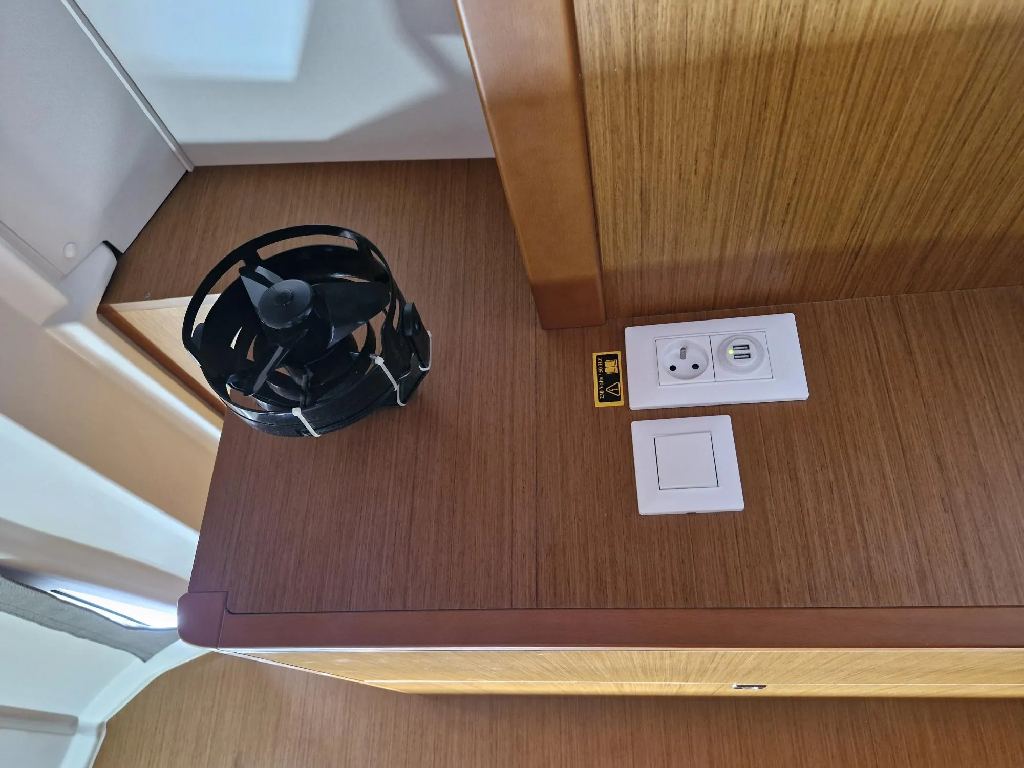 Sun Odyssey 349 Ana — фотография яхты 6