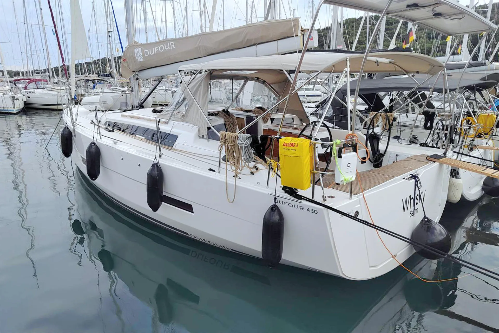 Dufour 430 WHISKY — фотография яхты 20