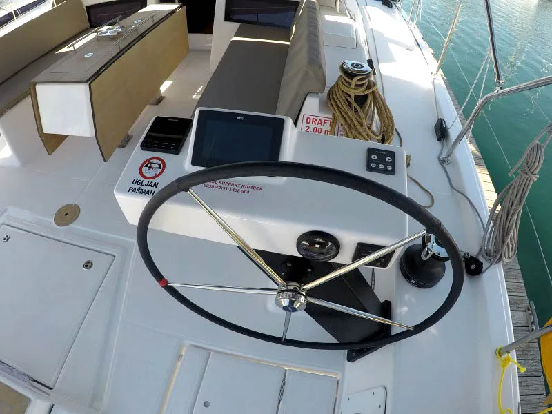 Dufour 470 Alibaba — yacht photo 5