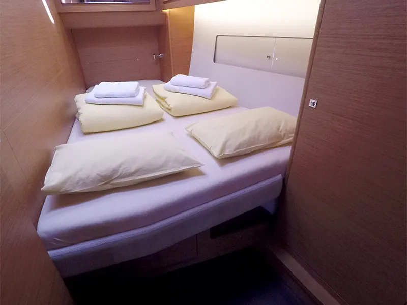Dufour 470 Alibaba — yacht photo 10