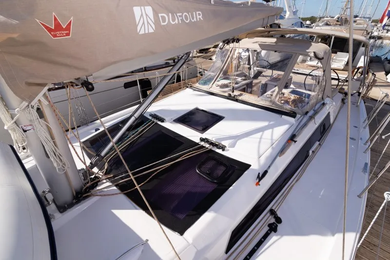 Dufour 390 Grand Large Barone — yacht photo 25