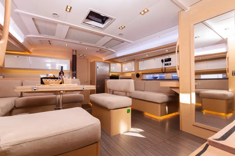 Dufour 530 Vita — yacht photo 20