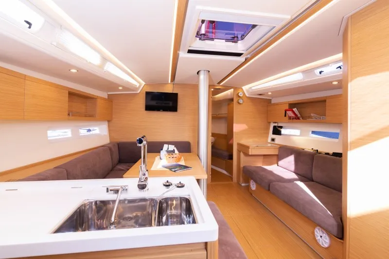 Grand Soleil 44 Sportski Vuk 44 — yacht photo 7