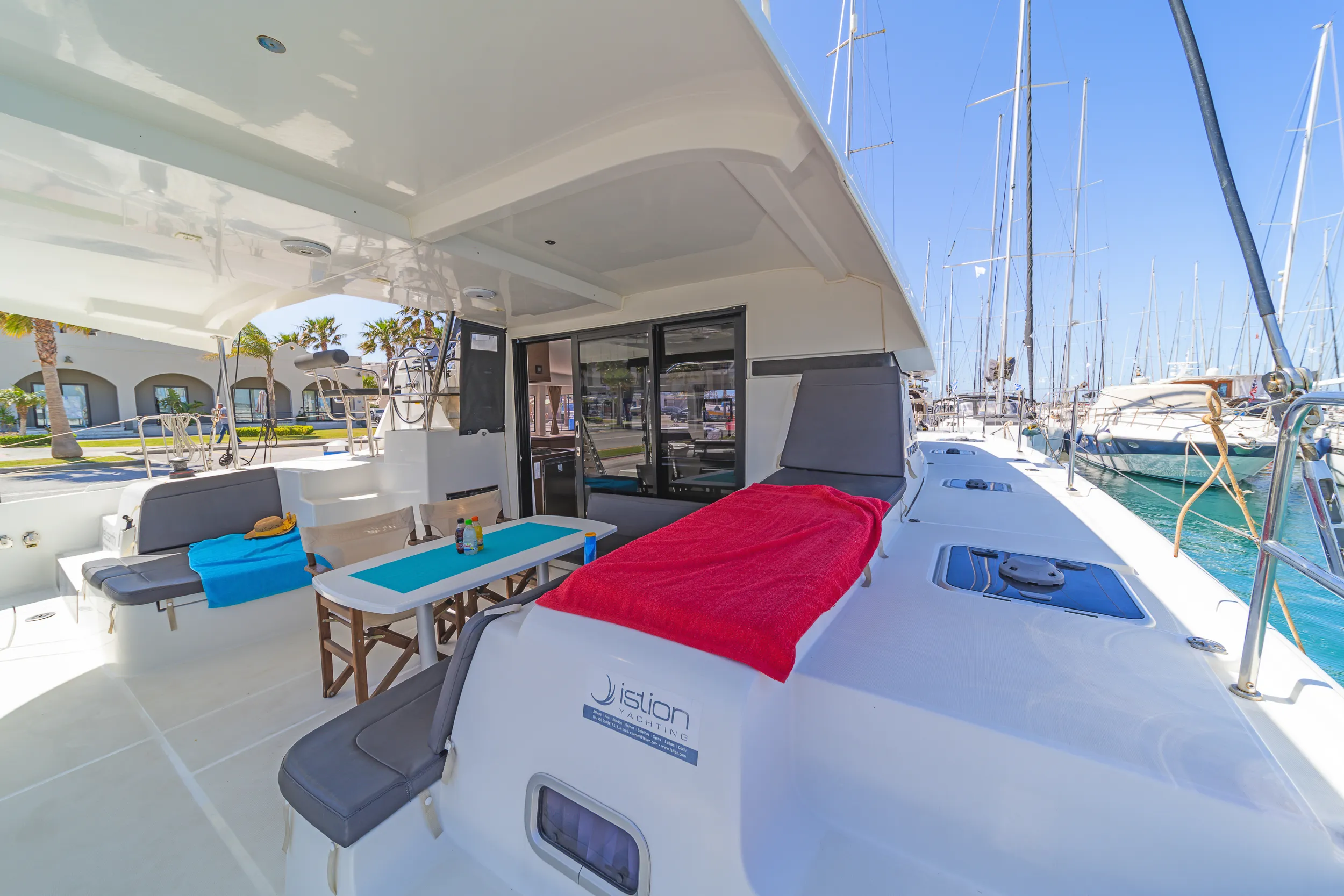 Lagoon 42 Melissanthi — yacht photo 2