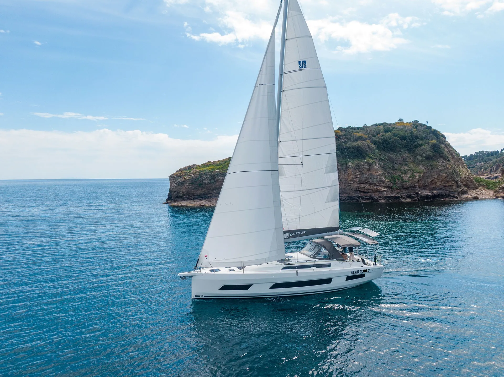 Dufour Yachts Dufour 41 Mizar - Water maker, Solar Pane — фотографія яхти 1