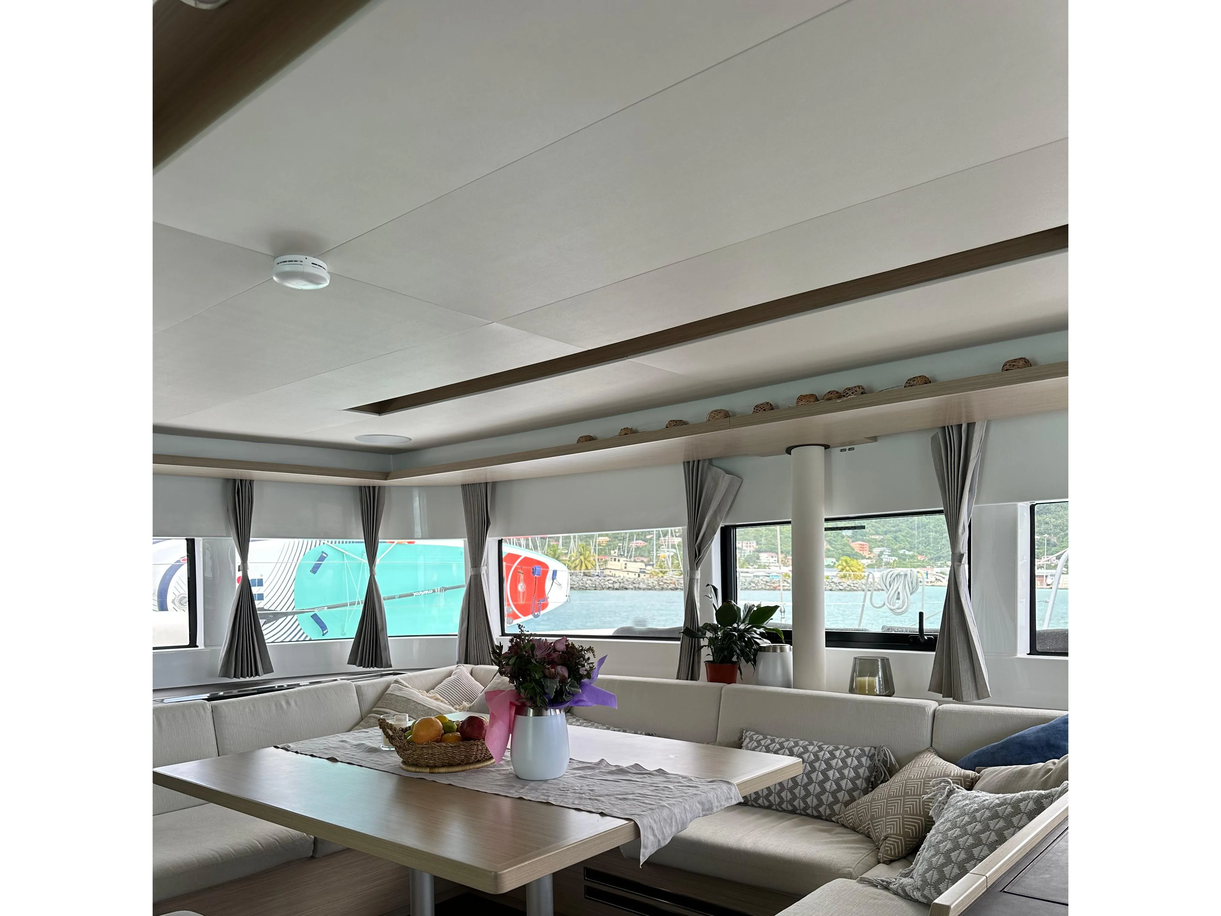 Lagoon 51 Classic — снимка на яхтата 10