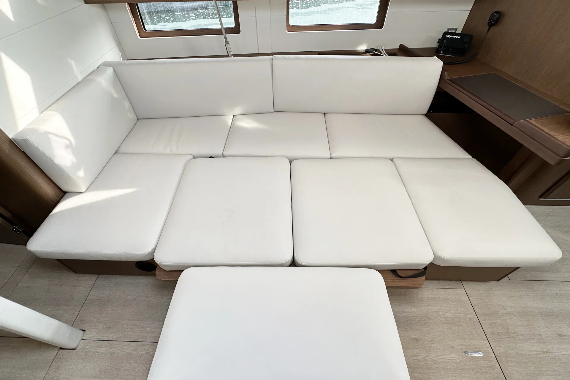 Oceanis 46.1 Sophia — yacht photo 2