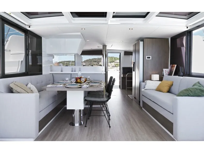 Bali 4.4 Nanann — foto dello yacht n. 32