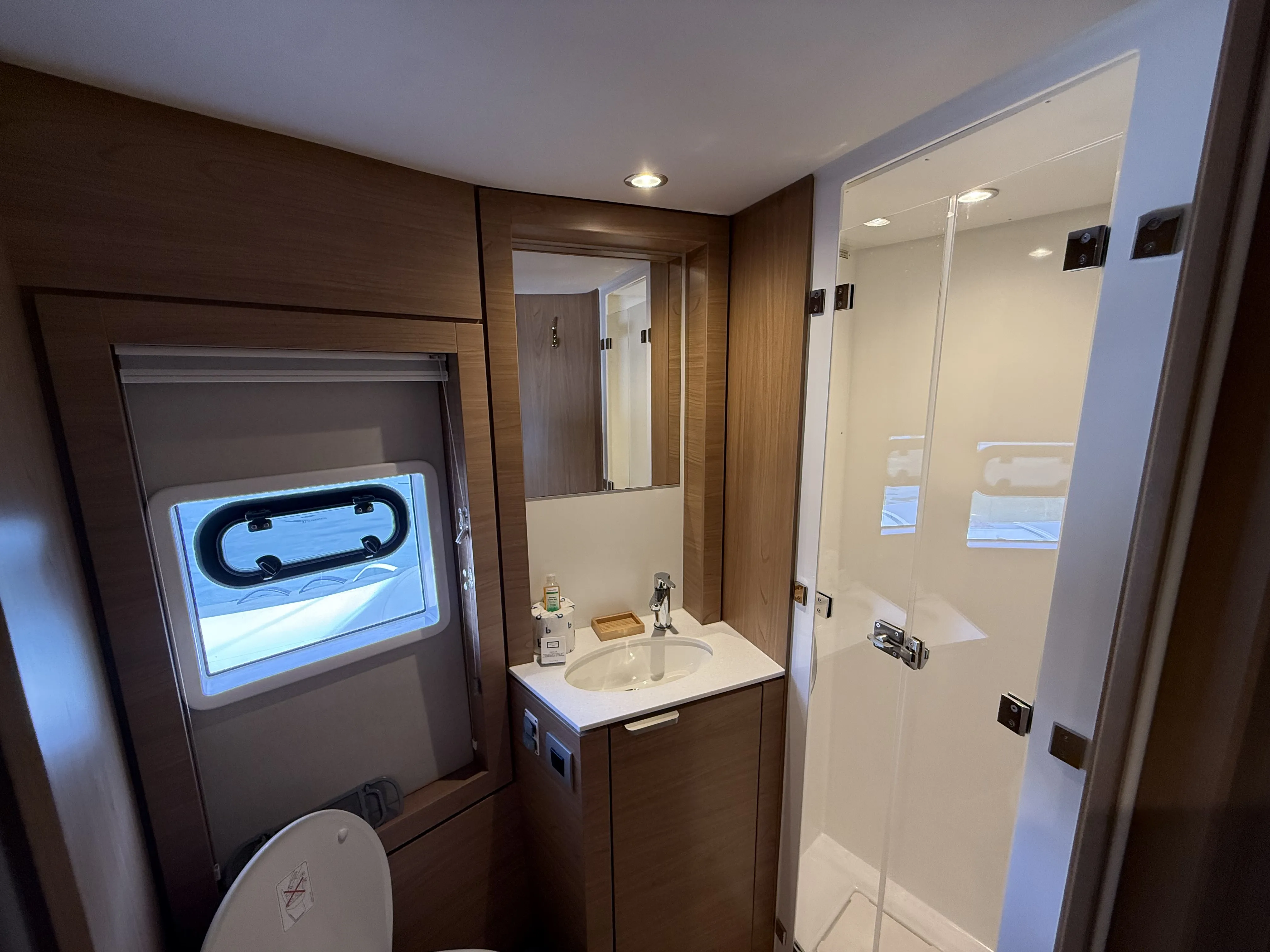 Bali 4.4 Nanann — foto dello yacht n. 15
