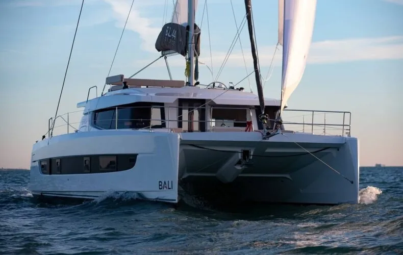 Bali 4.4 Nanann — foto dello yacht n. 8