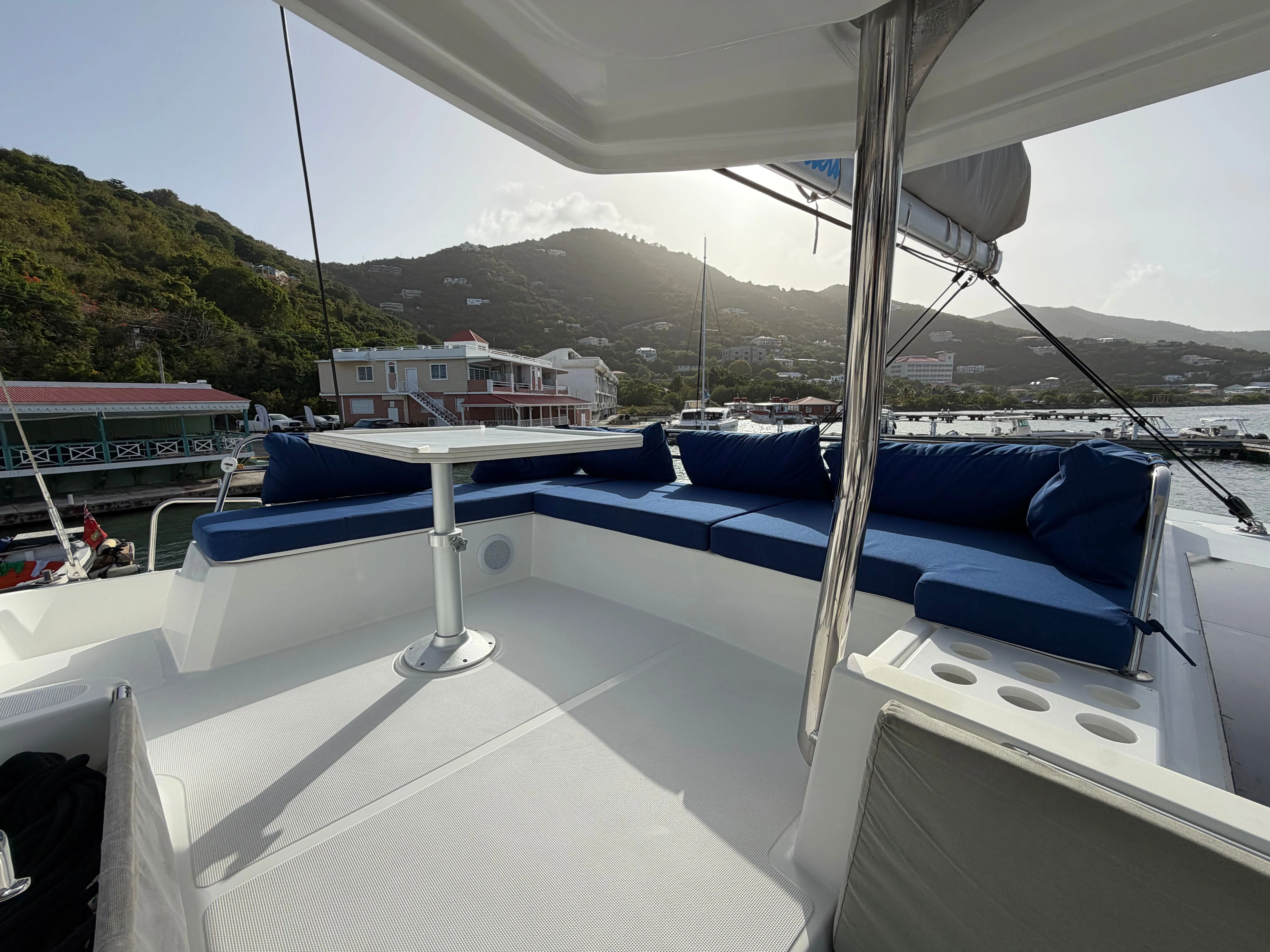 Bali 4.4 Nanann — foto dello yacht n. 21