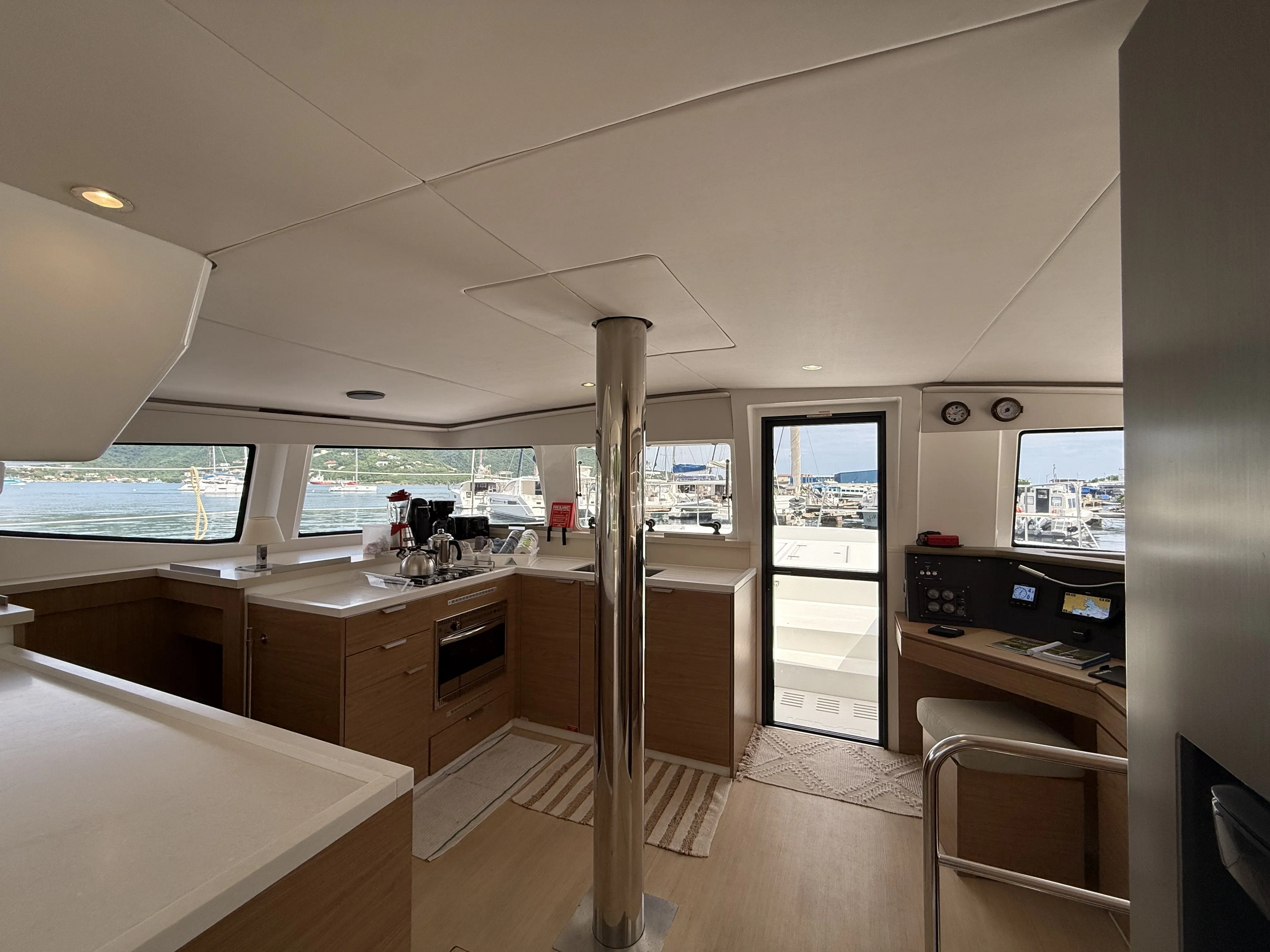 Bali 4.4 Nanann — foto dello yacht n. 14