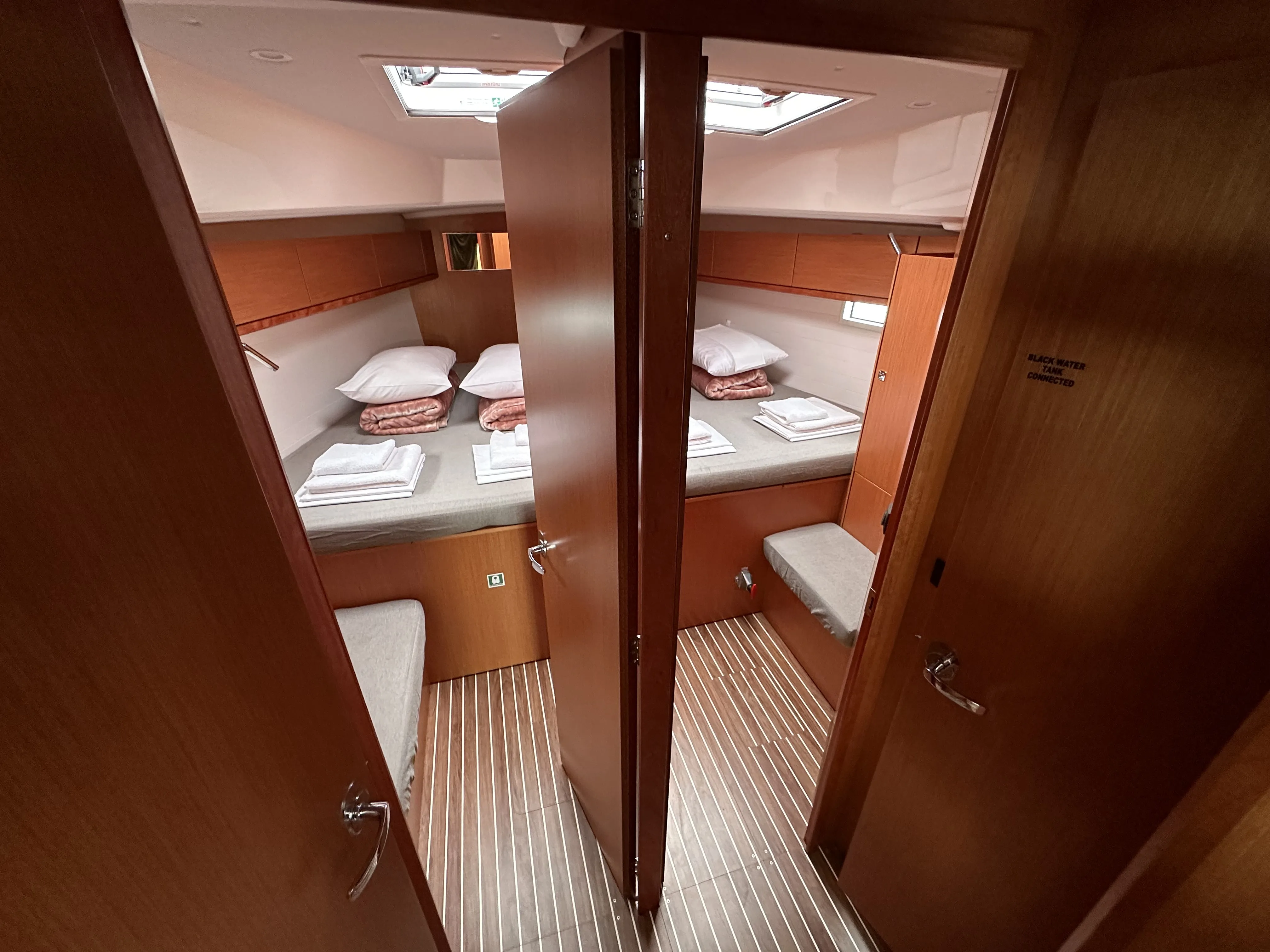 Bavaria Cruiser 46 Style S/Y Meliti — фотография яхты 4