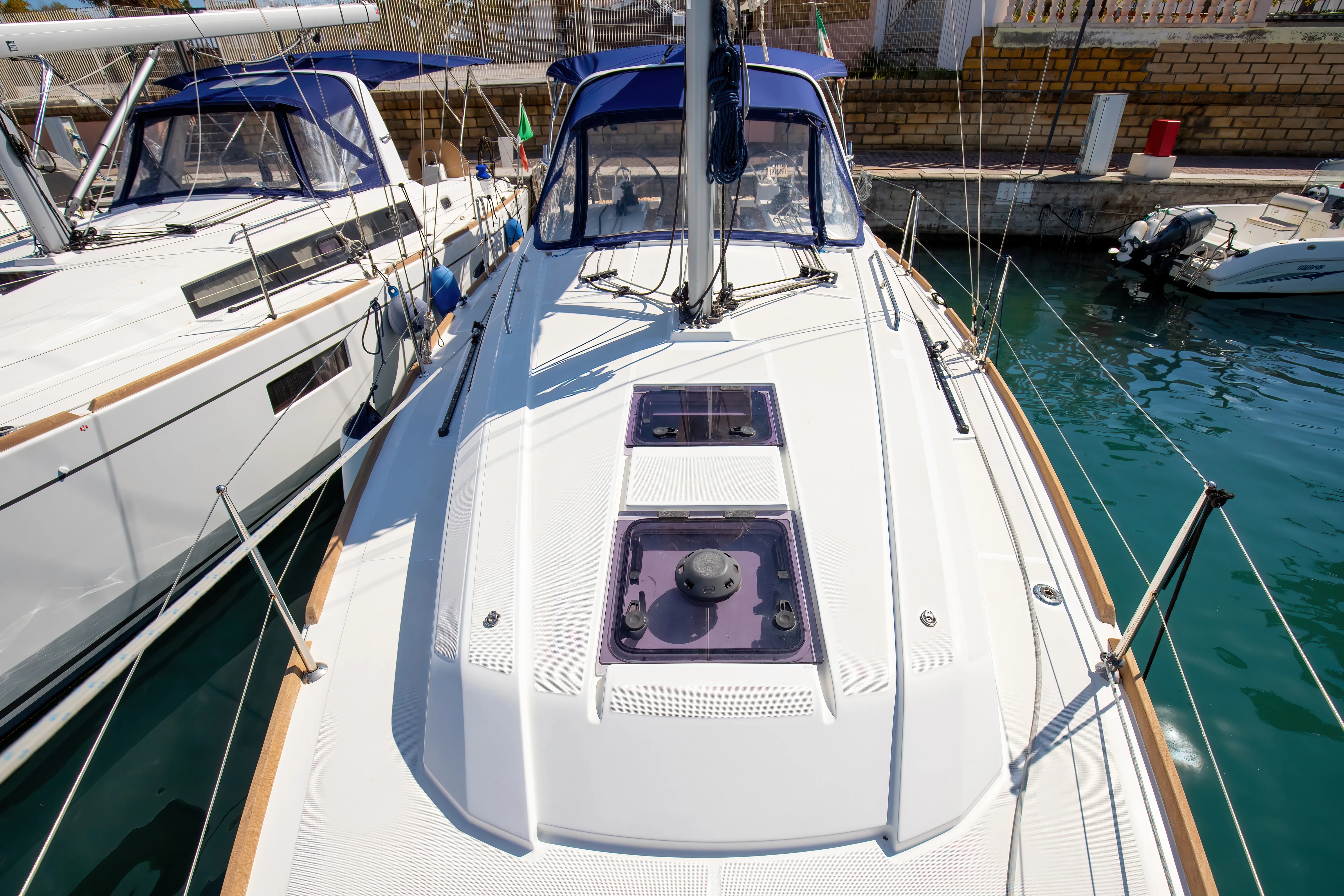 Oceanis 35.1 Levante - Standard line — фотография яхты 2