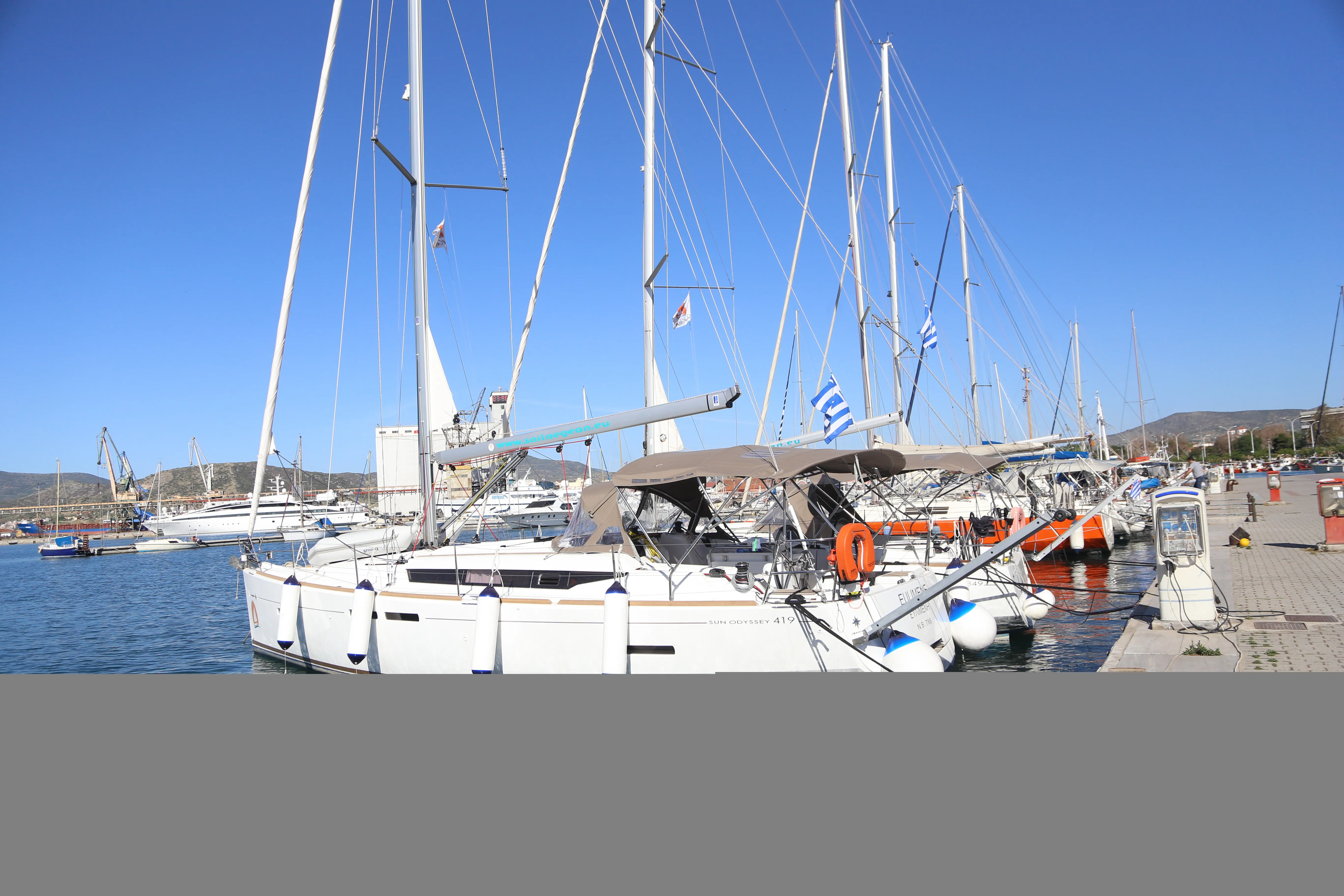 Sun Odyssey 419 Eulimene — фотография яхты 5