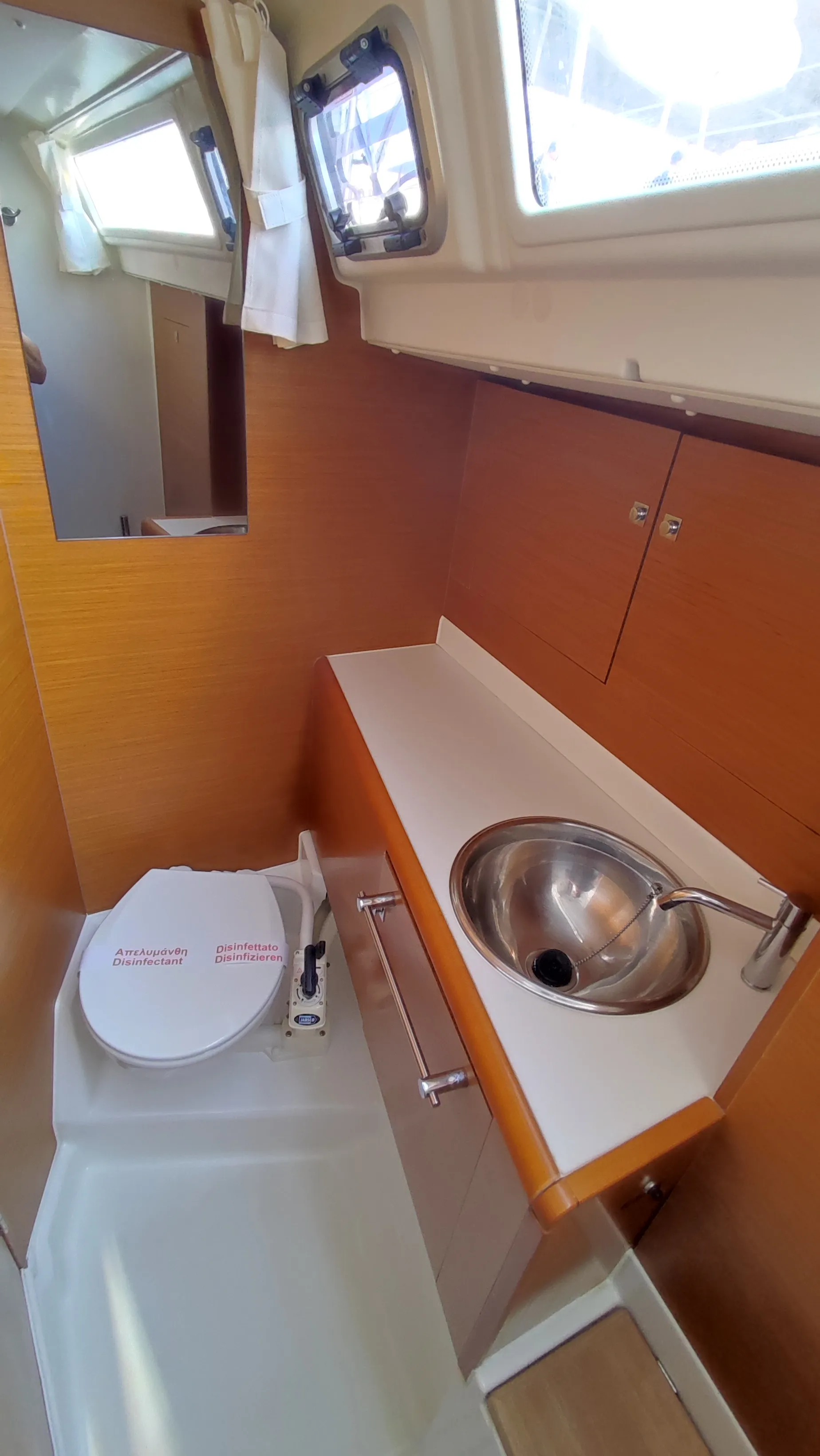 Sun Odyssey 419 Eulimene — фотография яхты 8