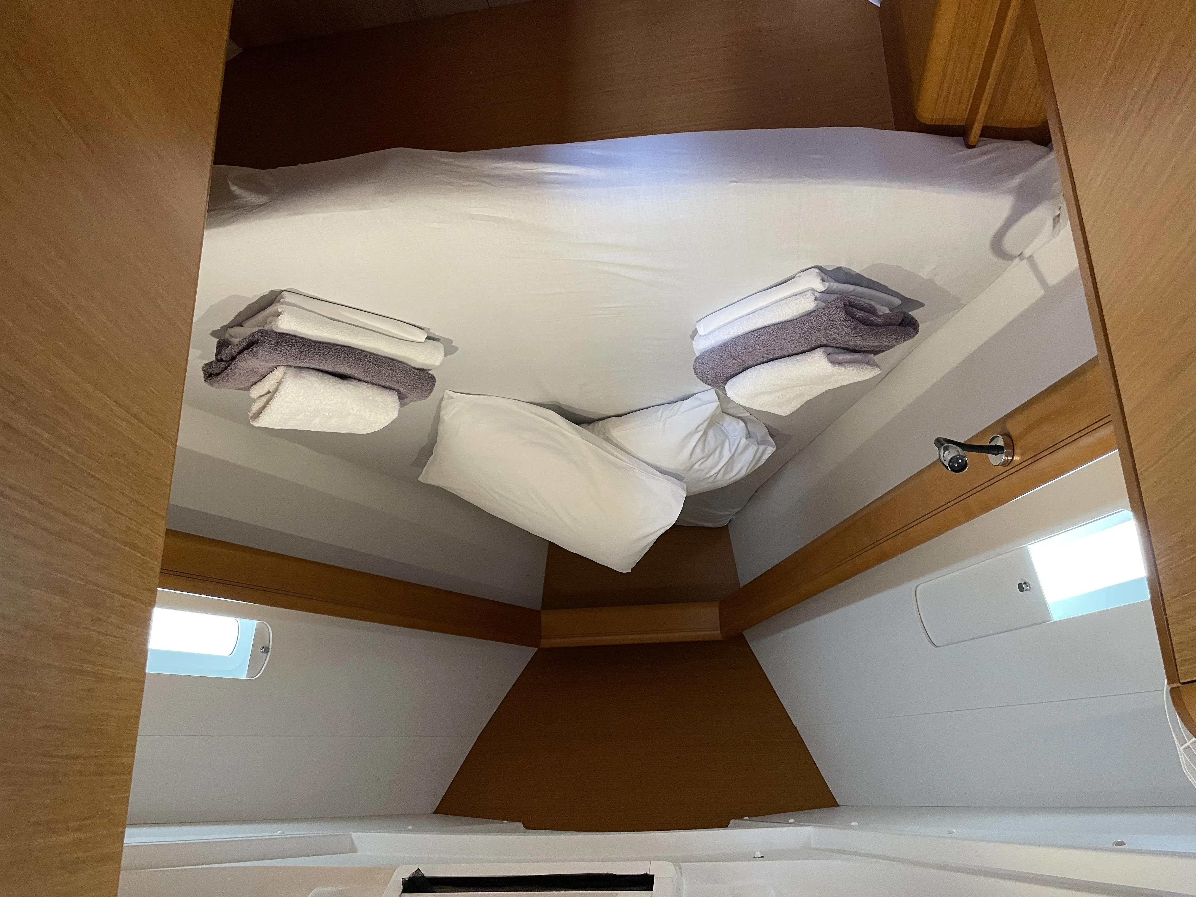 Sun Odyssey 419 Eulimene — фотография яхты 7