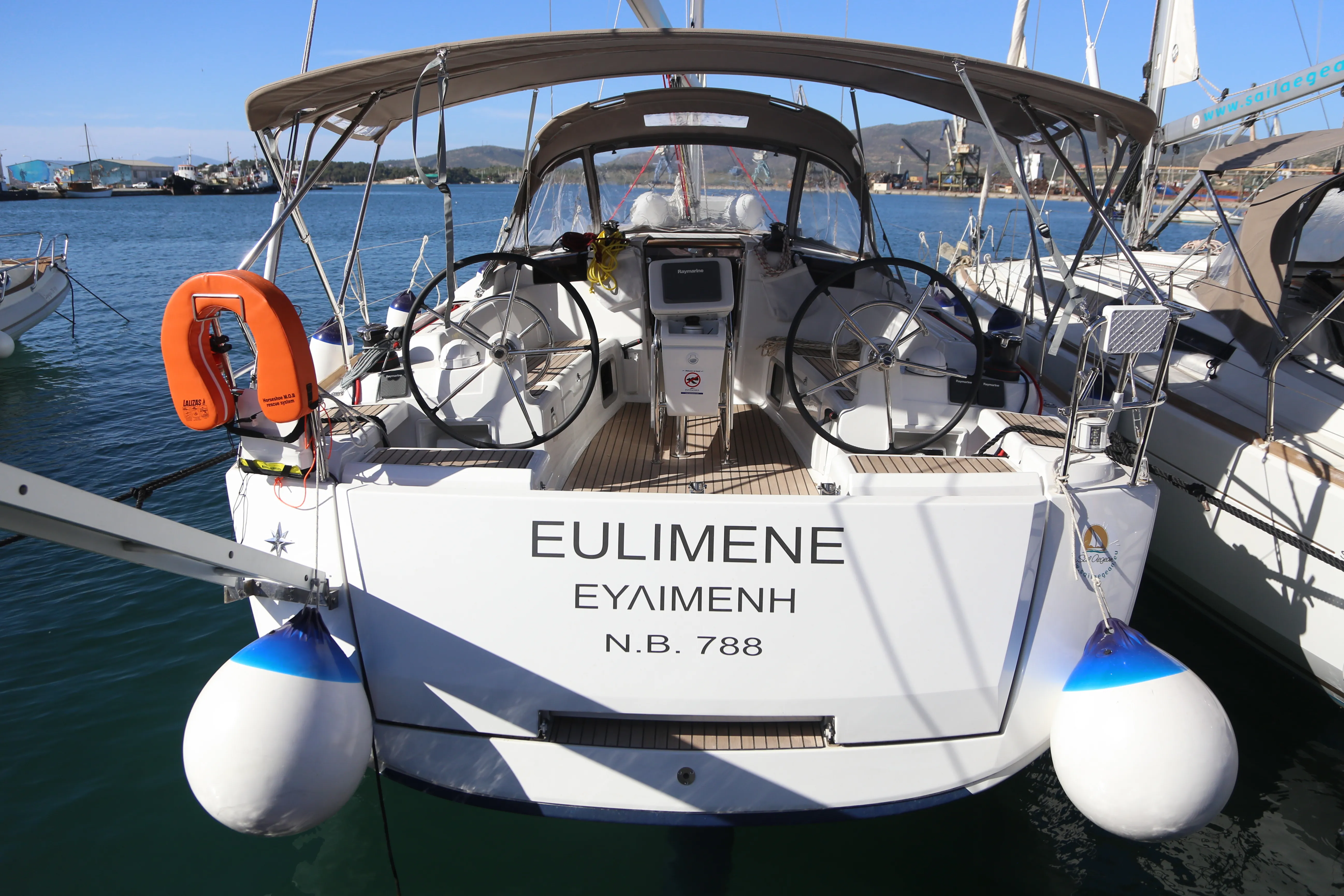 Sun Odyssey 419 Eulimene — фотография яхты 11
