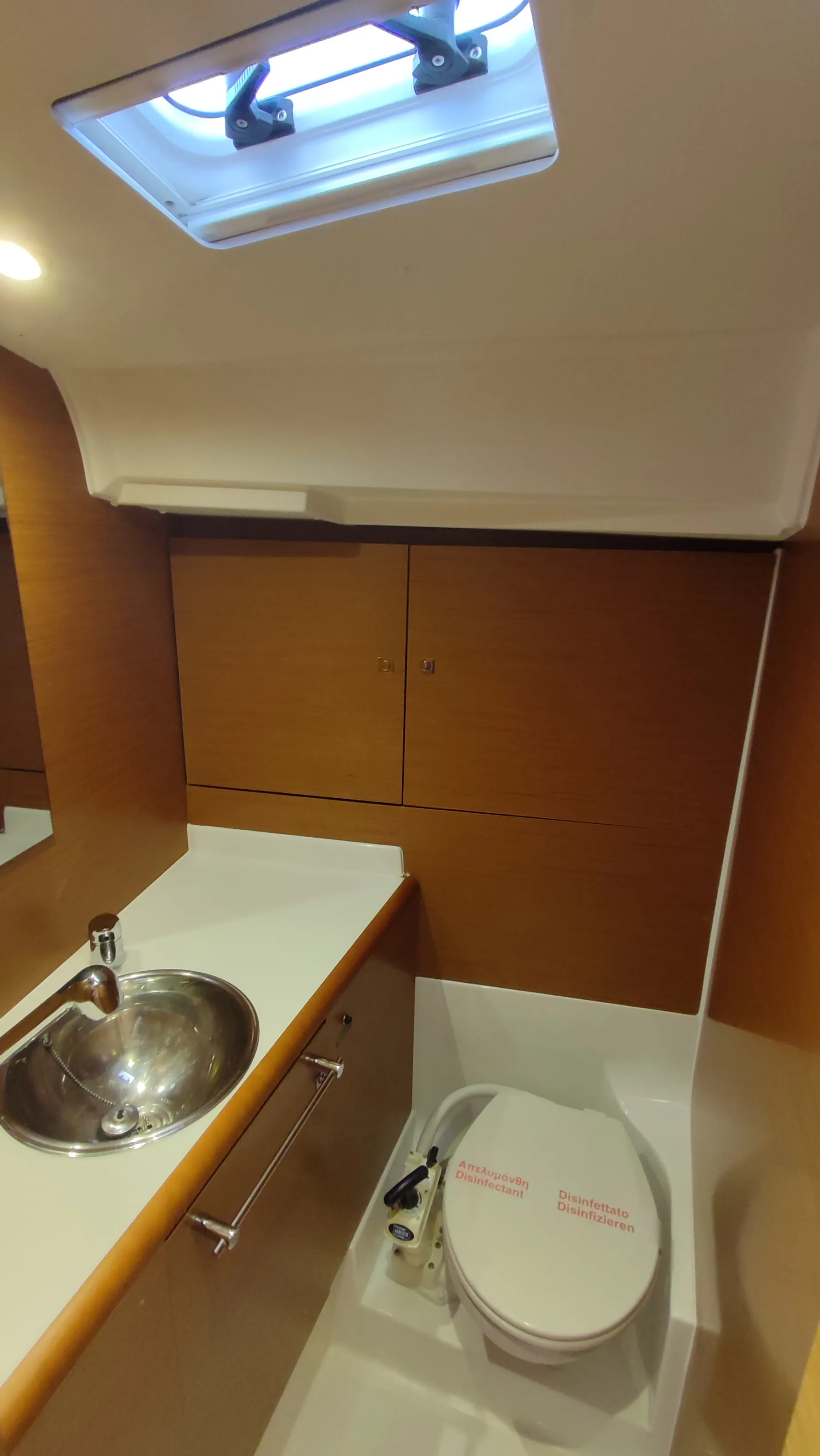 Sun Odyssey 419 Eulimene — фотография яхты 14