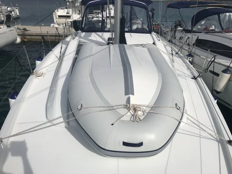 Oceanis 46.1 Becrux — фотография яхты 14