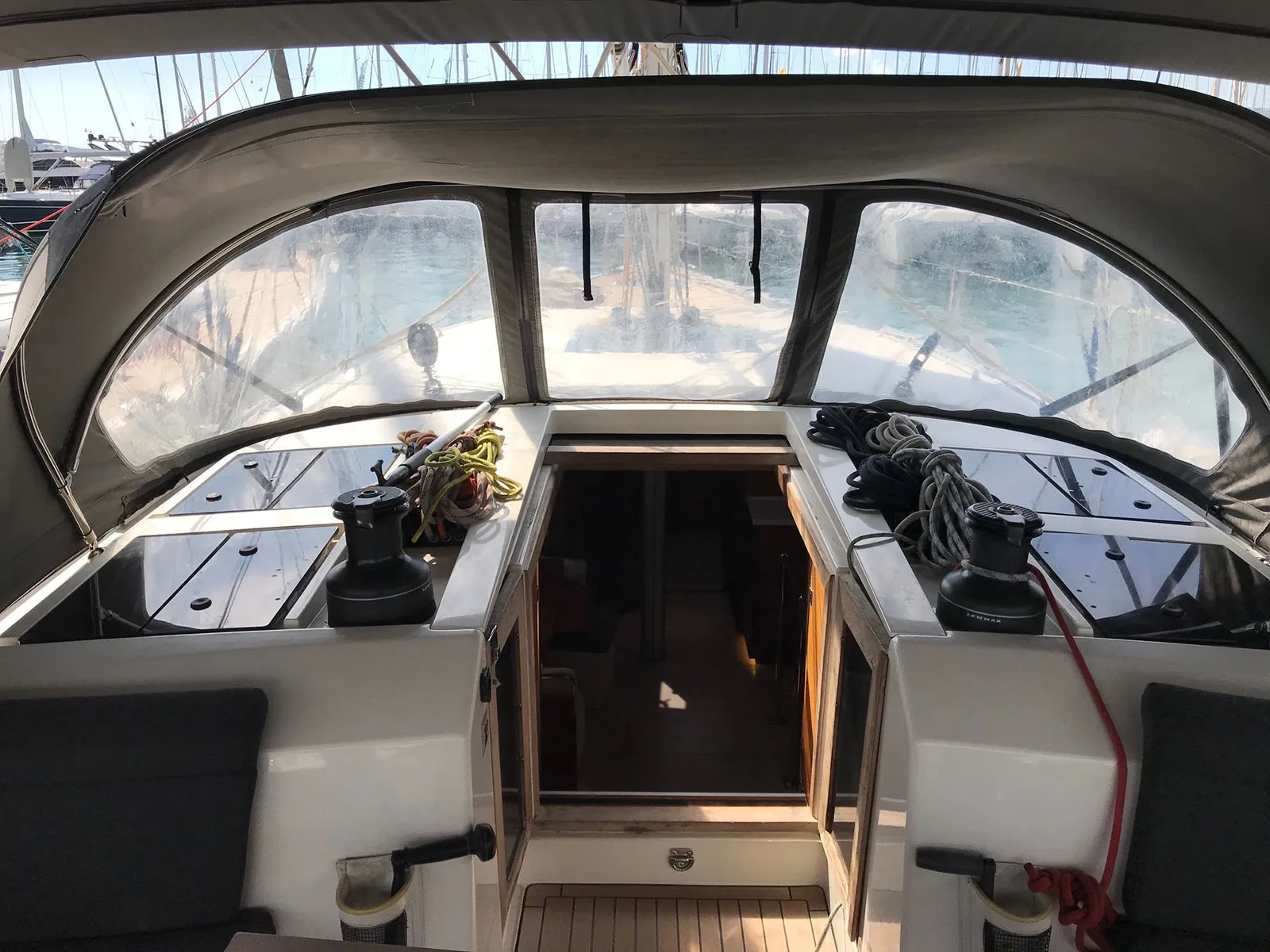 More 55 ATHENE — yacht photo 8