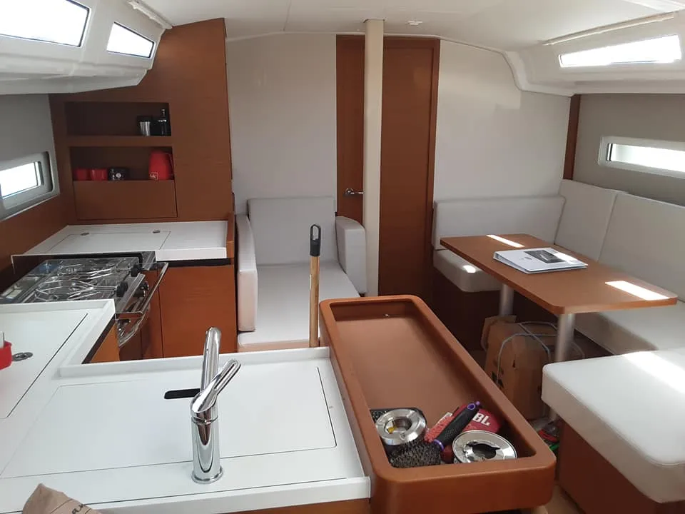 Sun Odyssey 410 Circe — фотография яхты 9