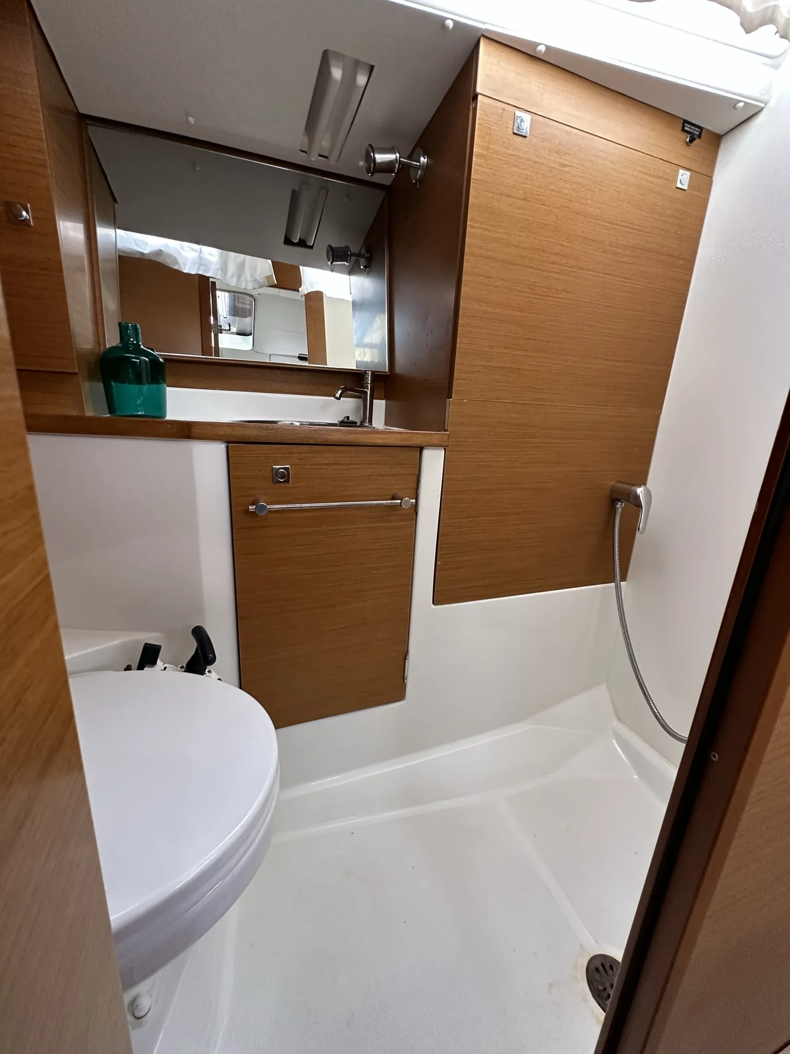 Sun Odyssey 389 Freddie — снимка на яхтата 7