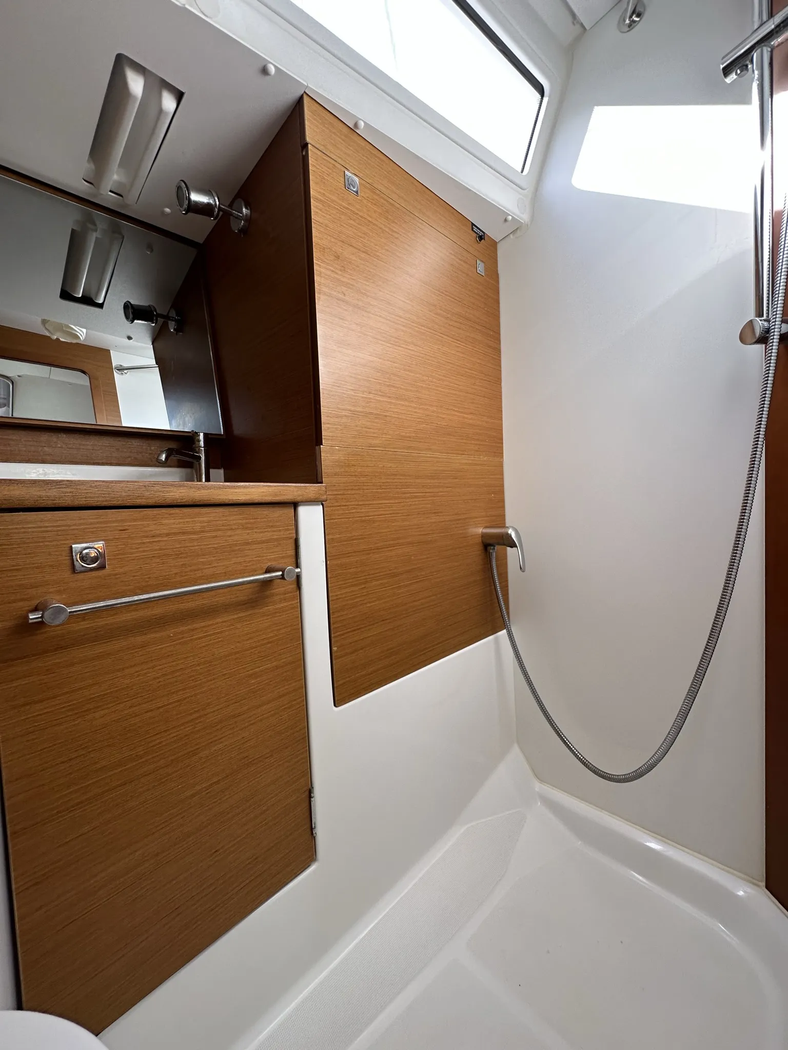 Sun Odyssey 389 Freddie — снимка на яхтата 5