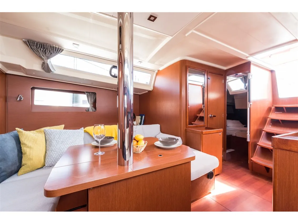 Oceanis 41.1 SPARKLING — fotografia jachty 2