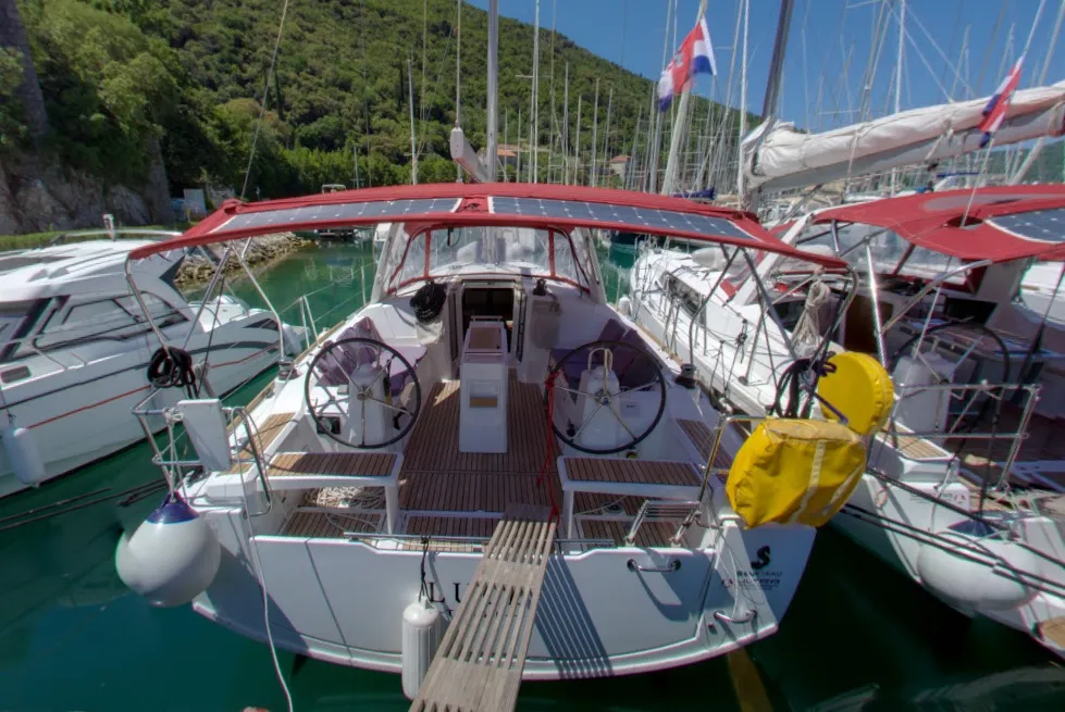 Oceanis 38.1 LUCE — yachtbilde 6